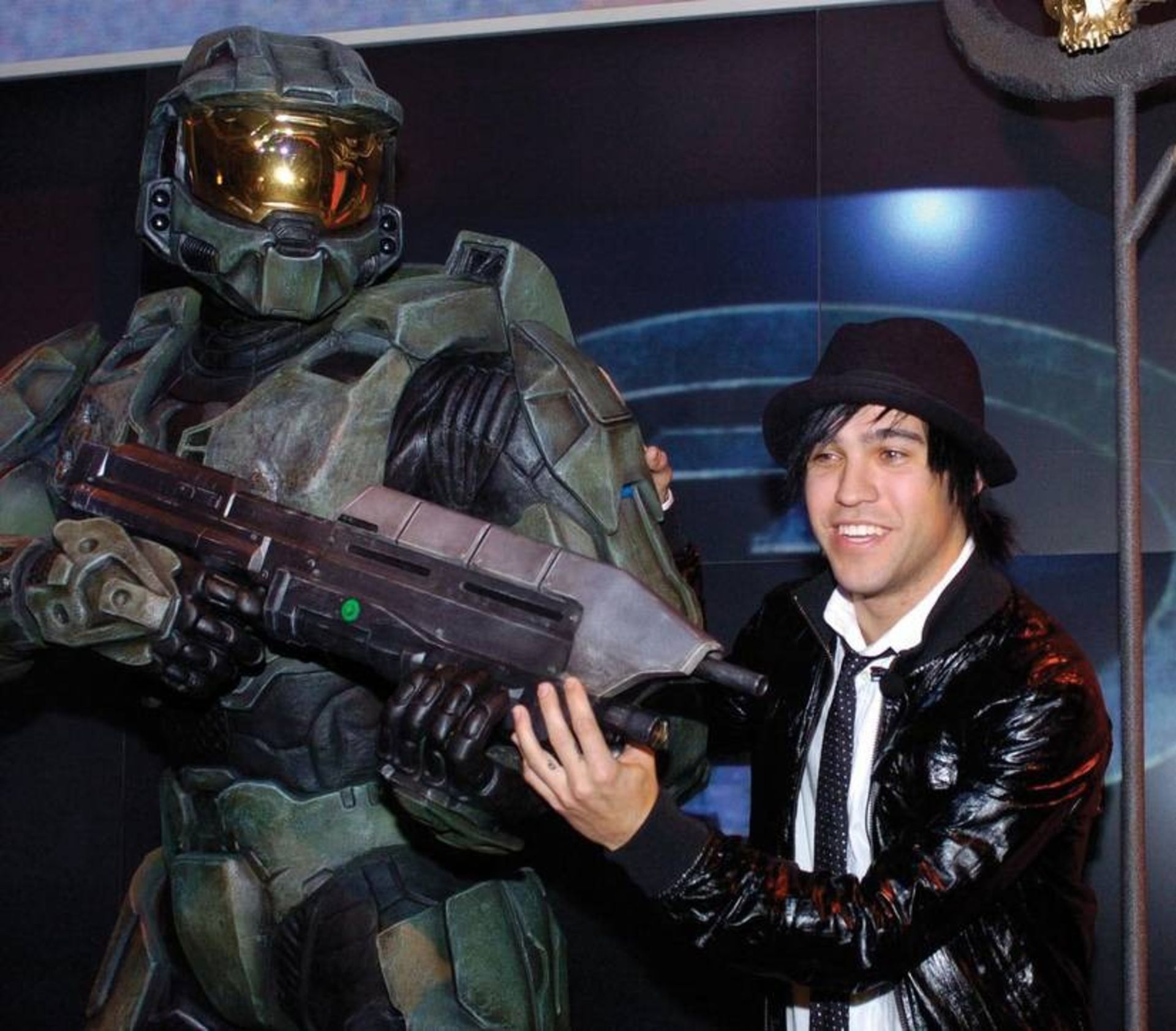 master chief madame tussaud