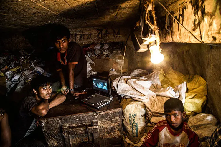 2014-12-gaming-in-dhaka-4