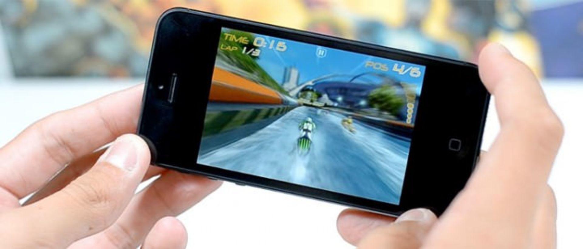 2014-12-iphone-gaming-770-720x308
