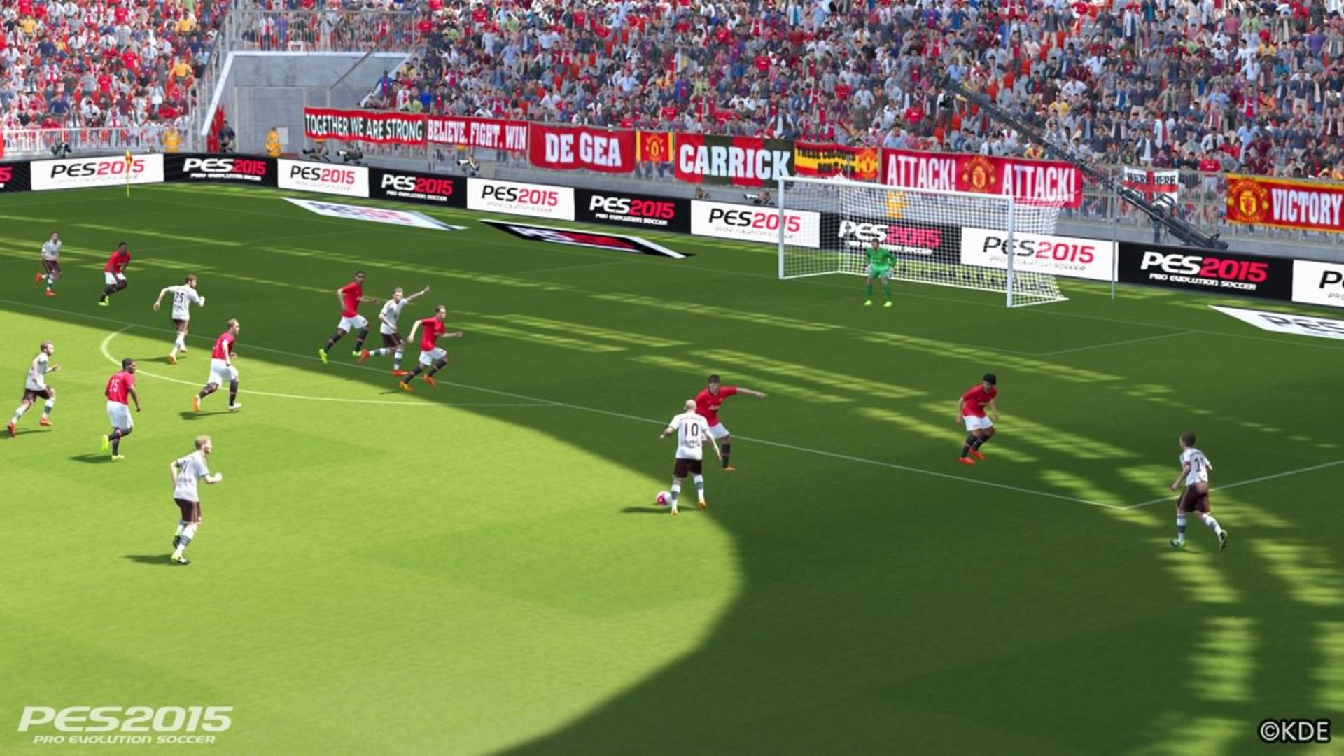 2014-12-pro-evolution-soccer-2015-12