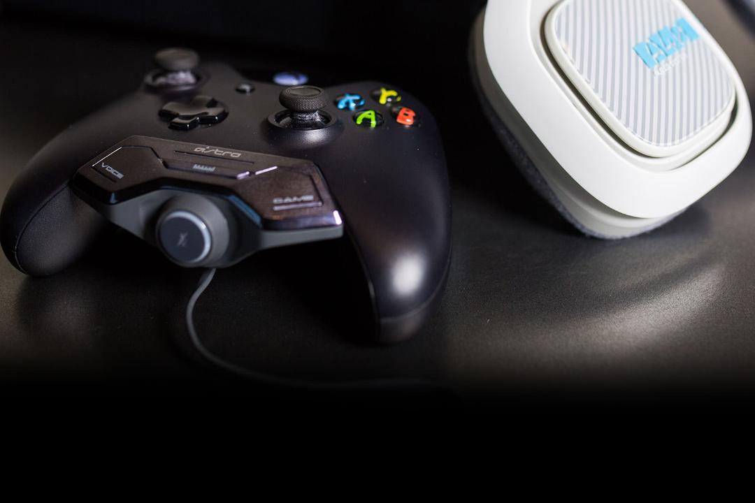 2015-02-gaming-gear-billboard