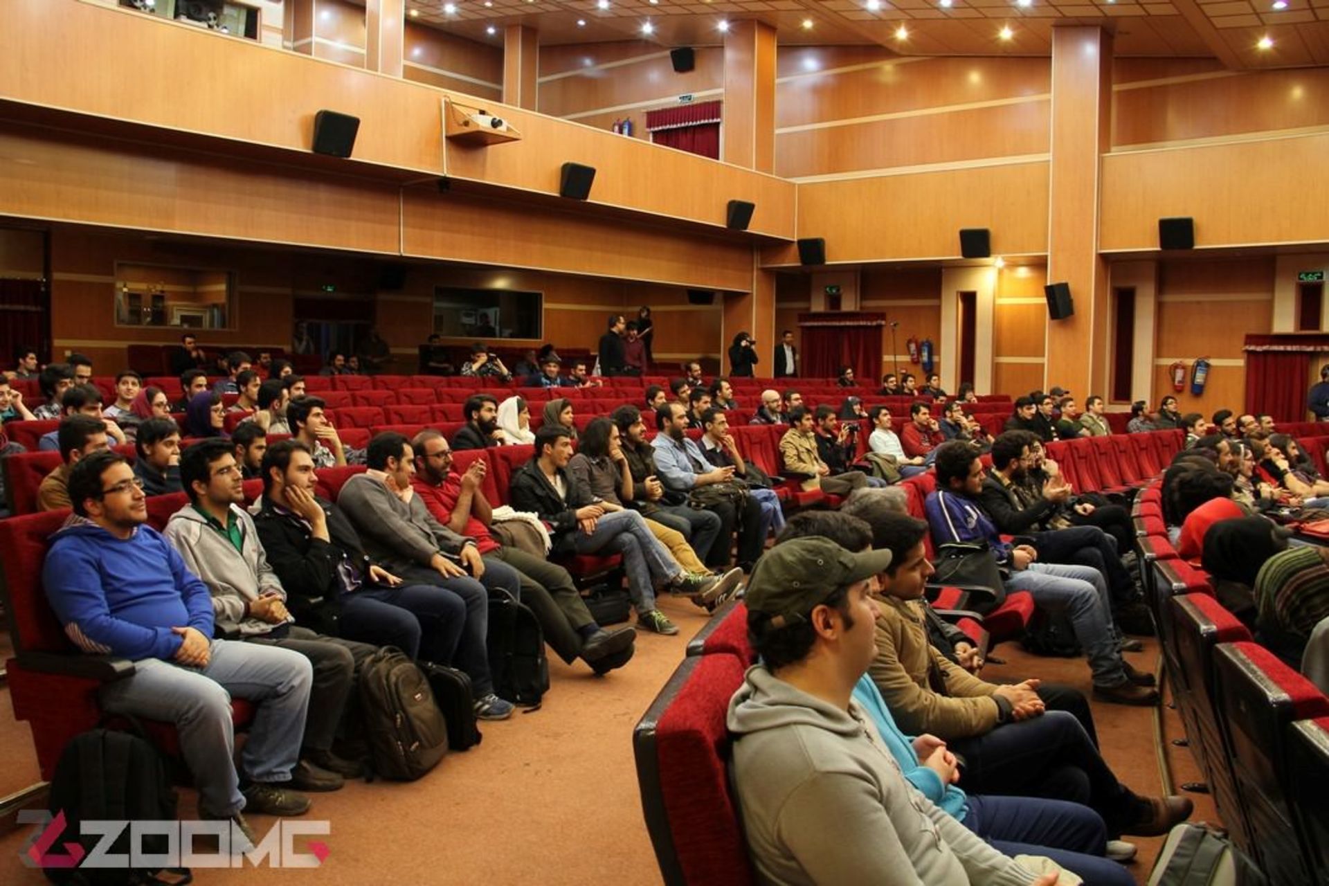 2015-02-tehran-game-fest-2015-2