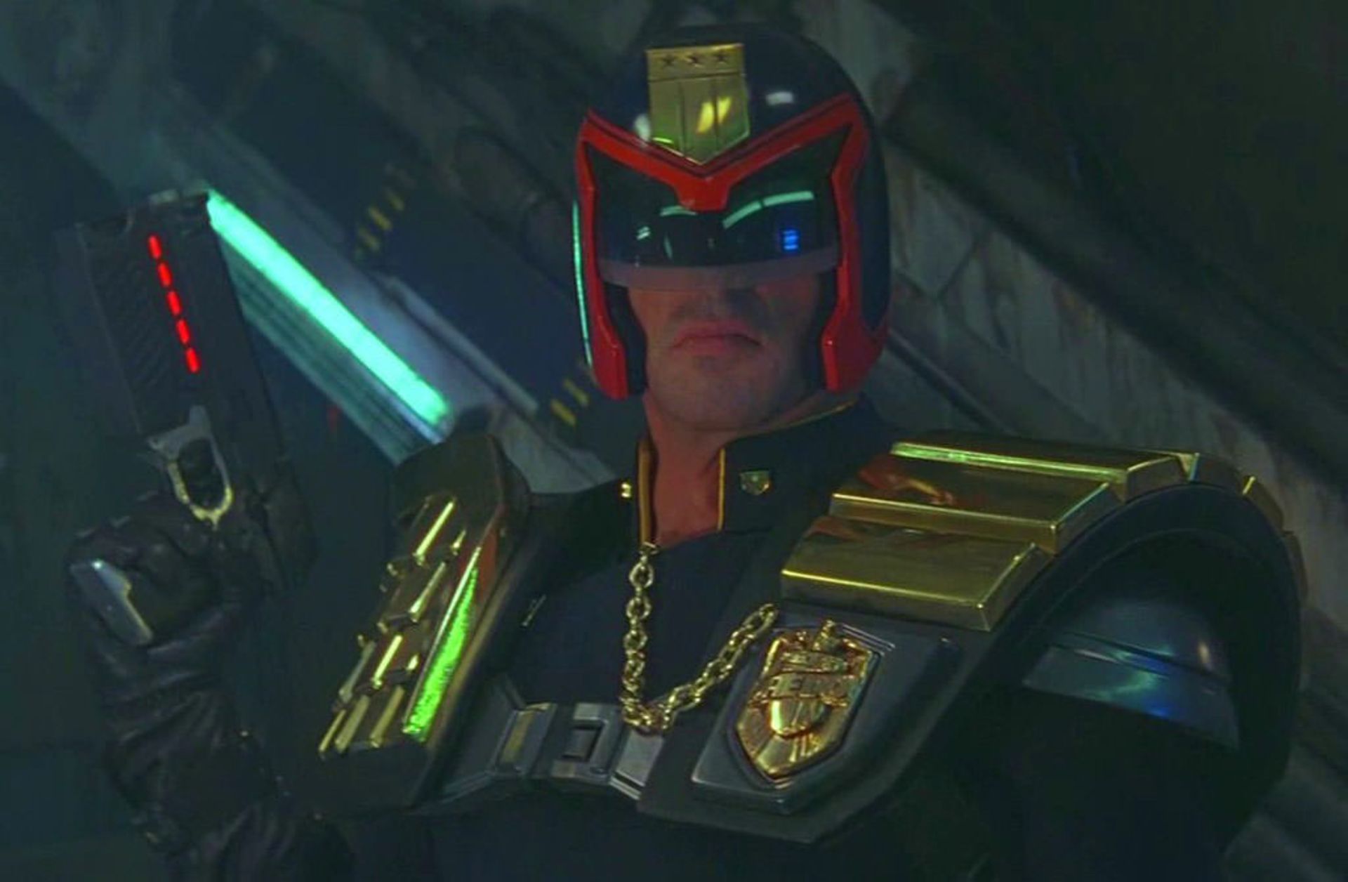 2015-03-judge-dredd
