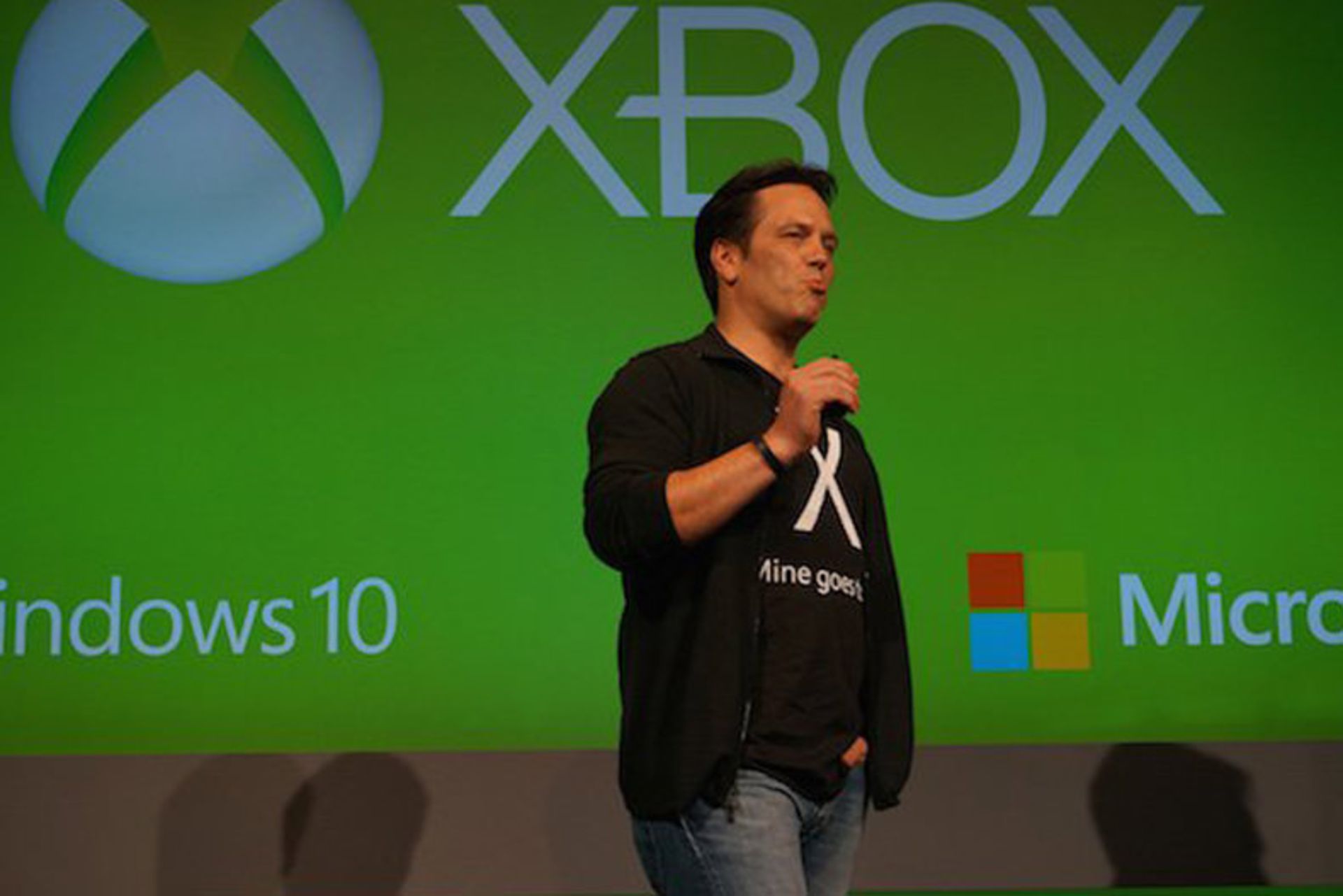 2015-03-phil-spencer