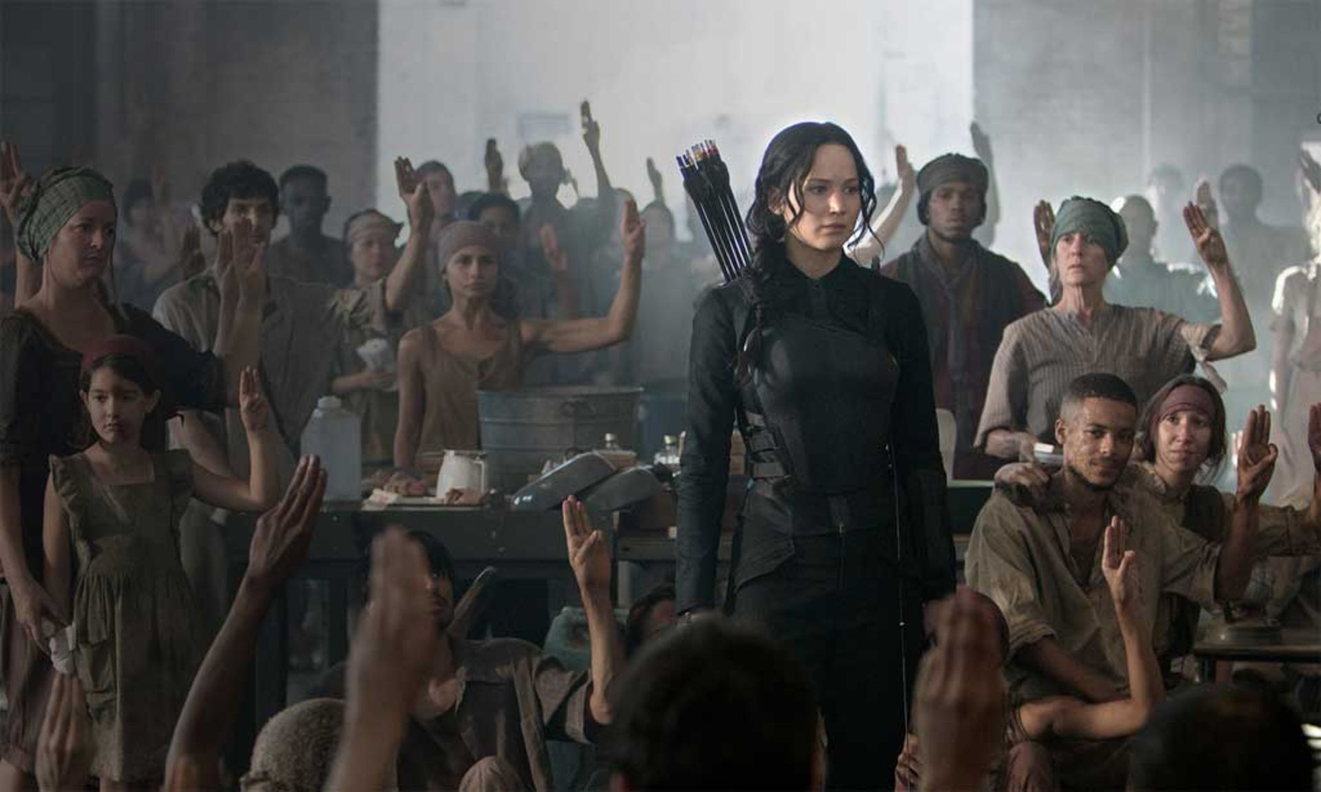 2015-03-the-hunger-games-mockingjay-part-1-jennifer-lawrence1