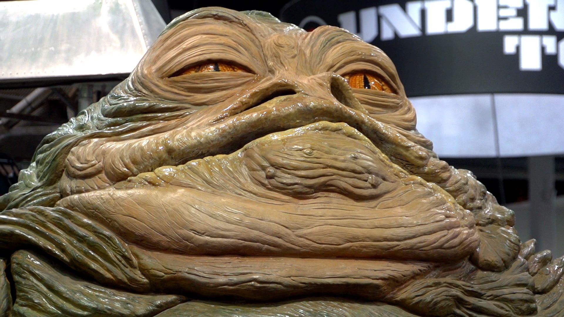 2015-04-2849836-jabba_closeup