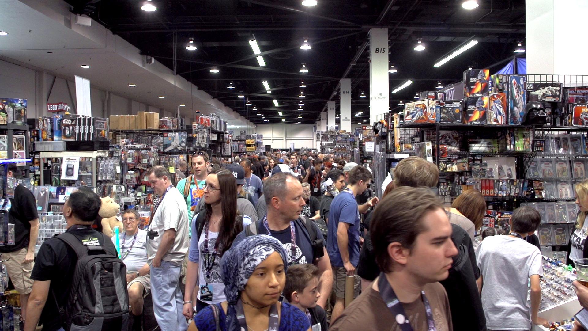 2015-04-2849844-merch_crowd