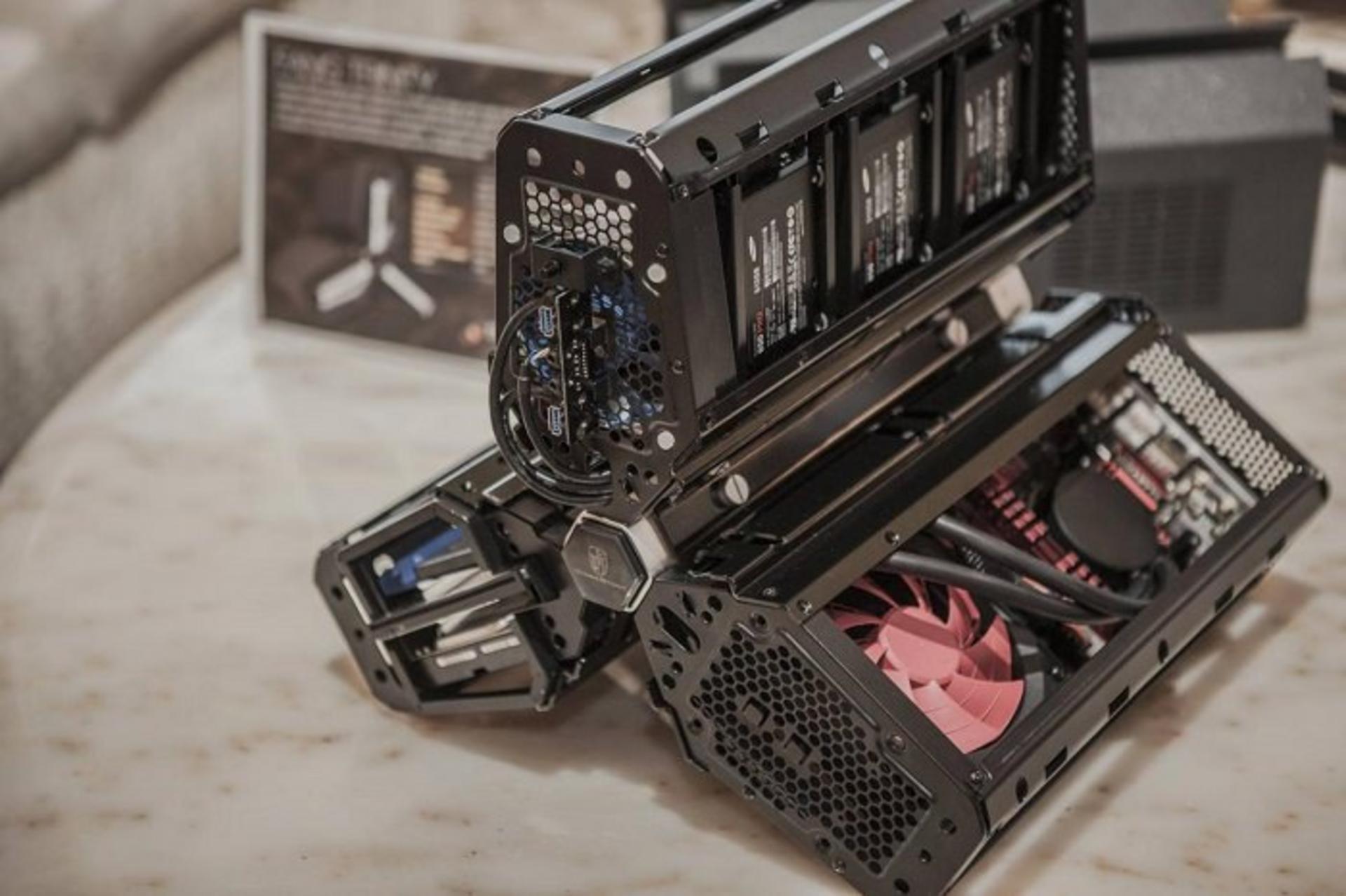 CyberPower-Fang-Trinity-gaming-PC-4
