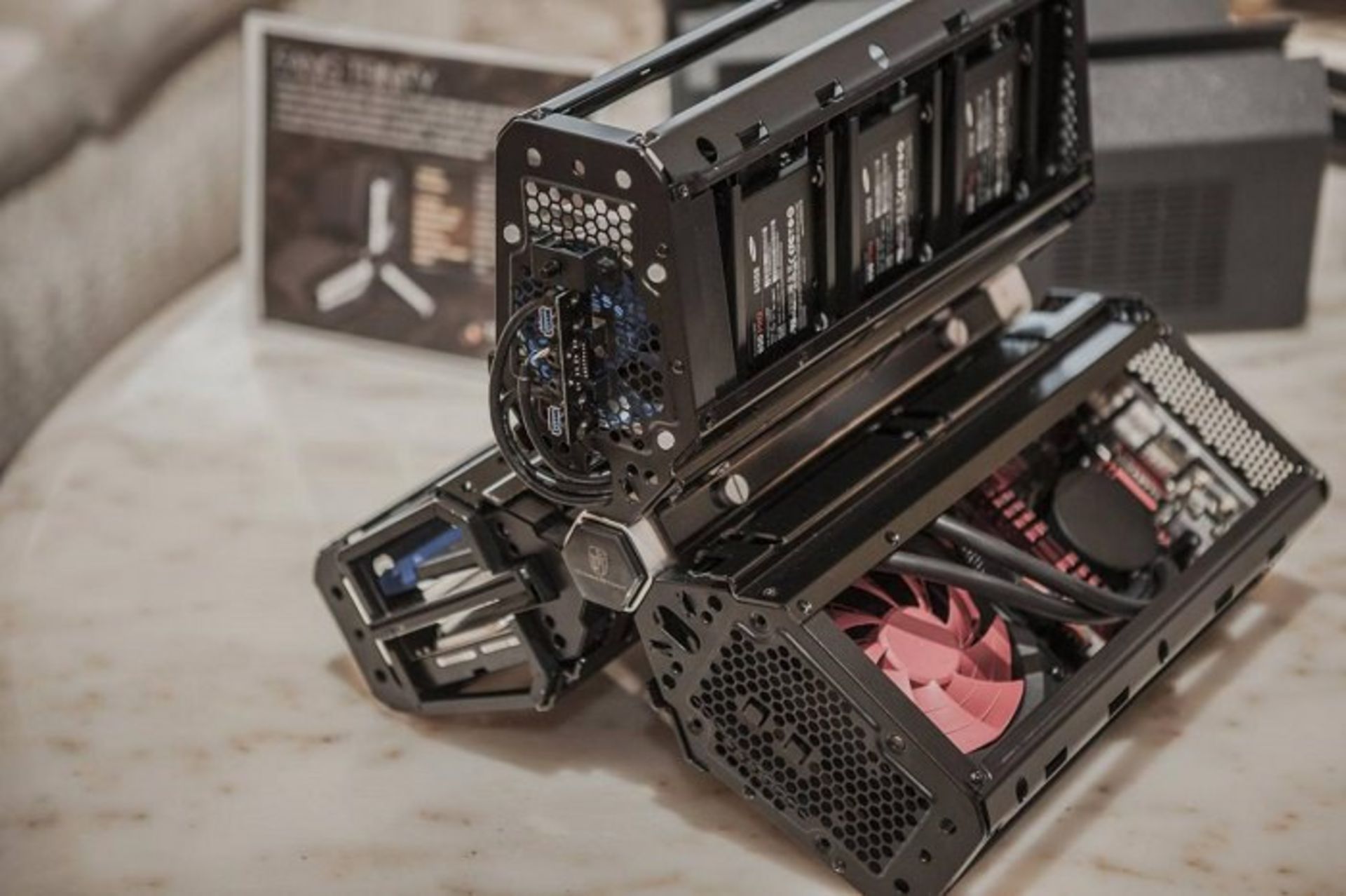 CyberPower-Fang-Trinity-gaming-PC-4