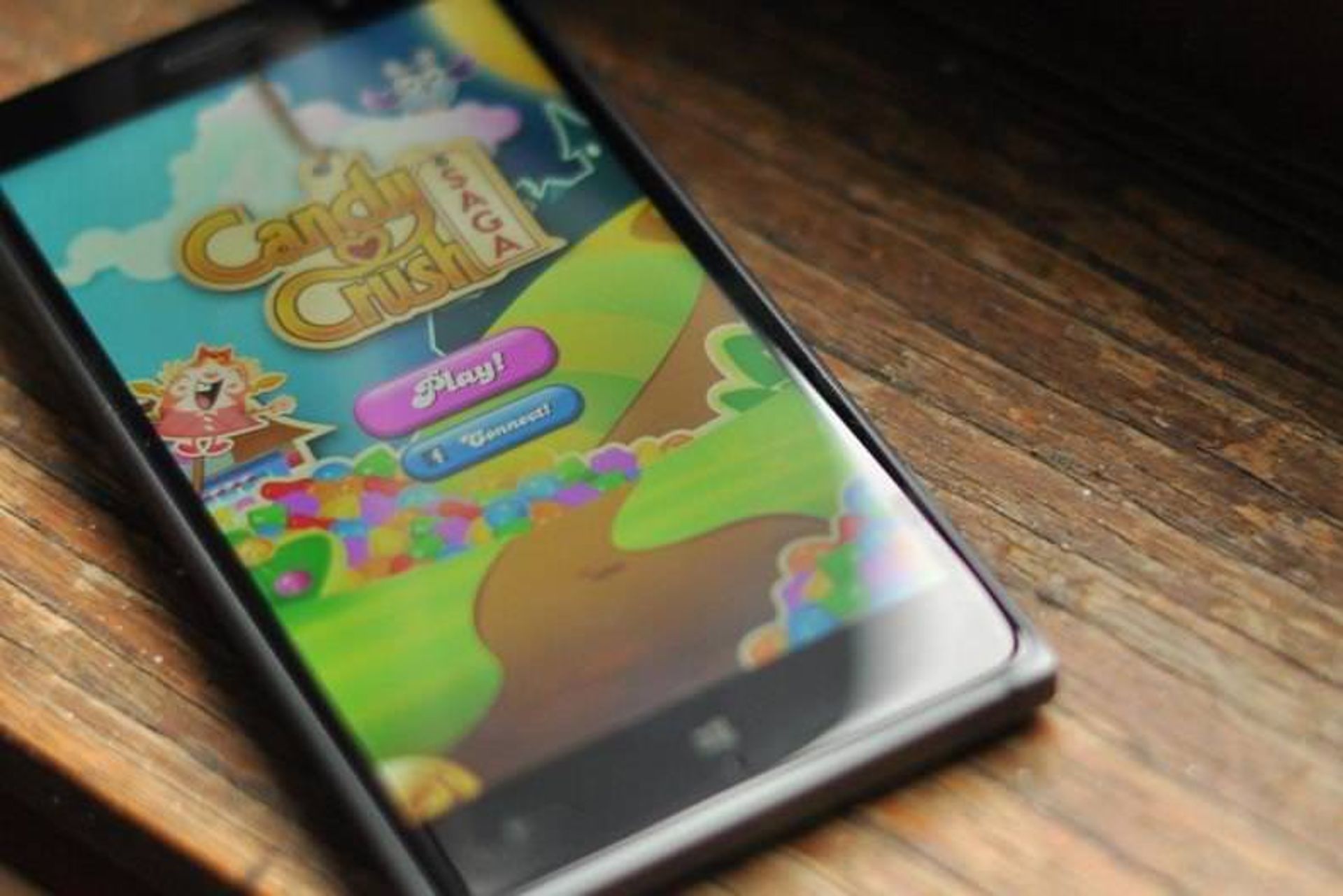 2015-05-lead-lumia-830-candy-crush-may15-04