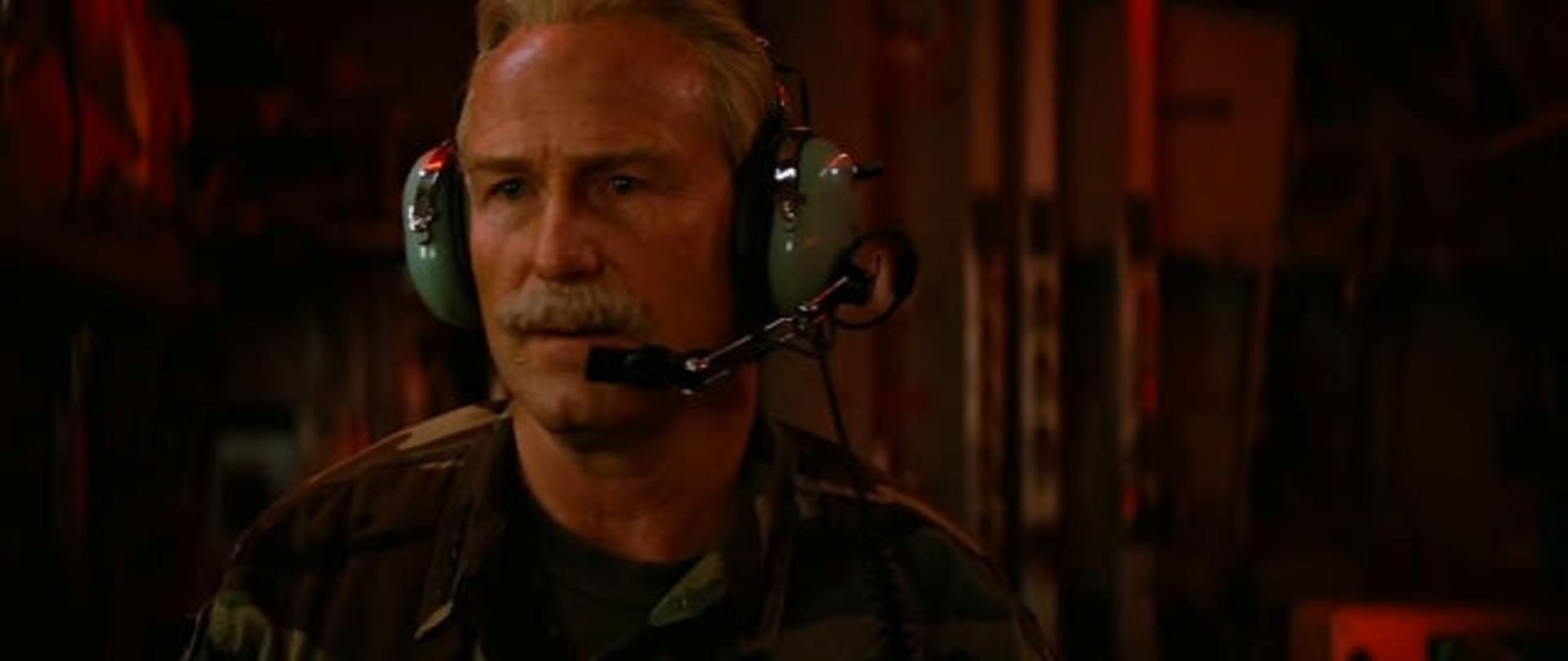 2015-05-thunderbolt-ross-whurt-inchulk