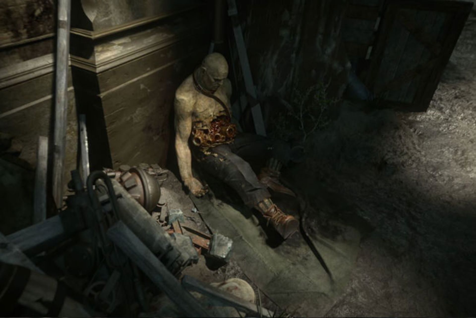 2015-06-bloodflynest_trailer_still_1434319203