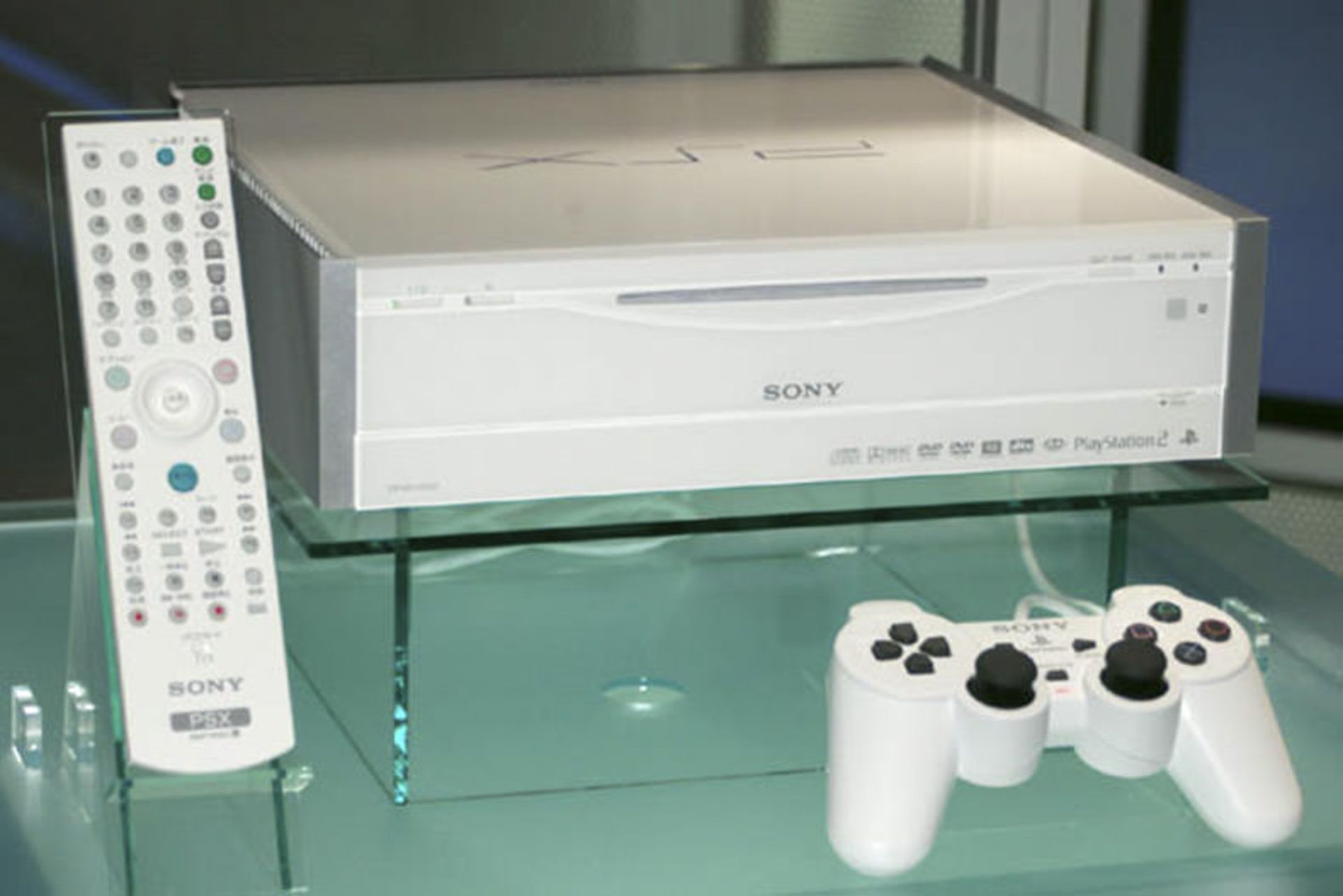 2015-06-console_psx