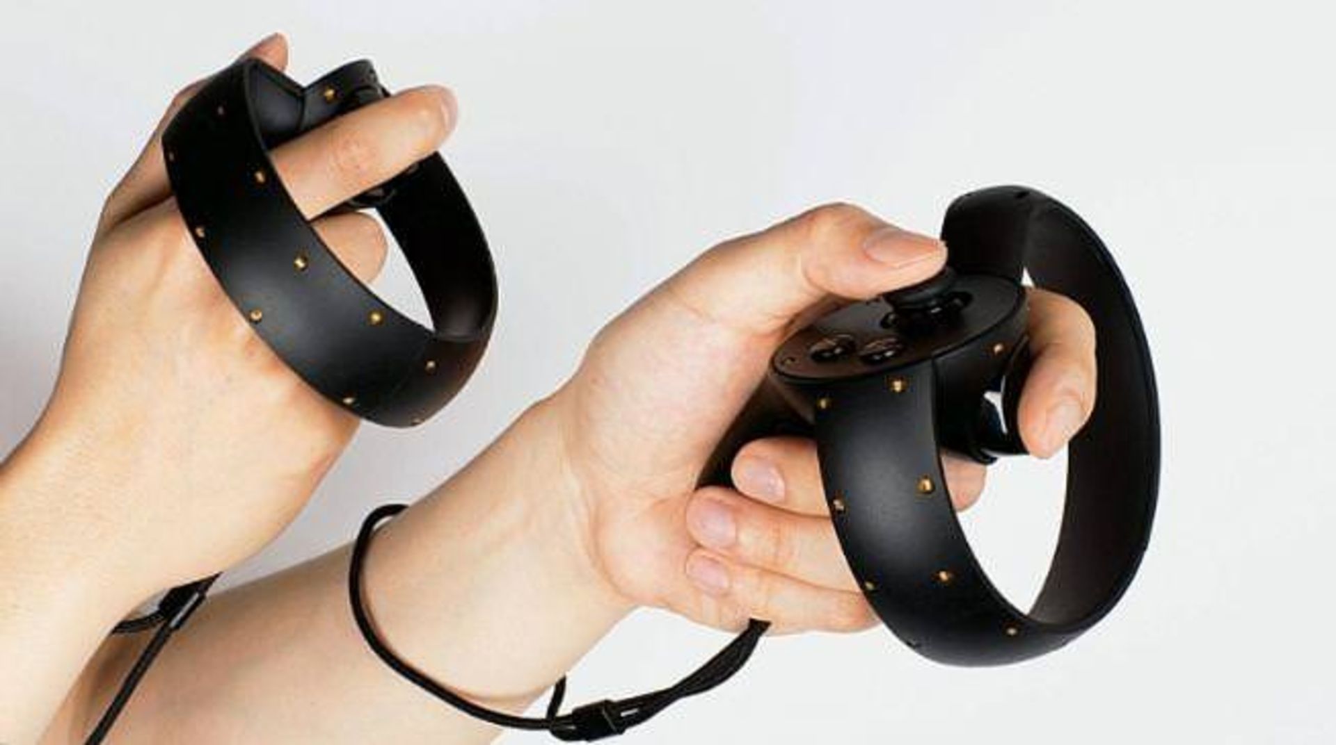 2015-06-oculus-touch_4