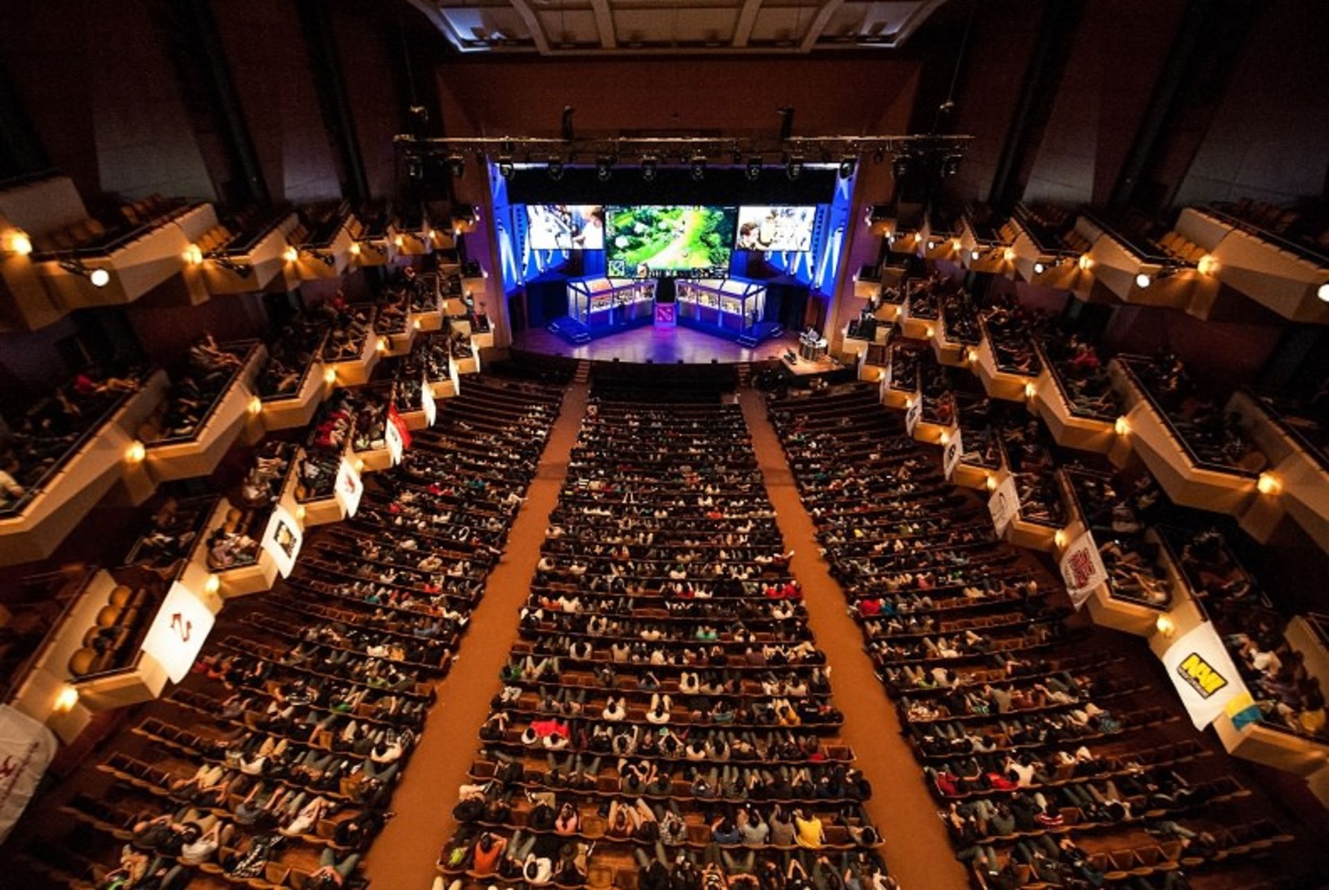 2015-07-dota-2-the-international-2015-takes-on-3-8-august-in-seattle-469276-3
