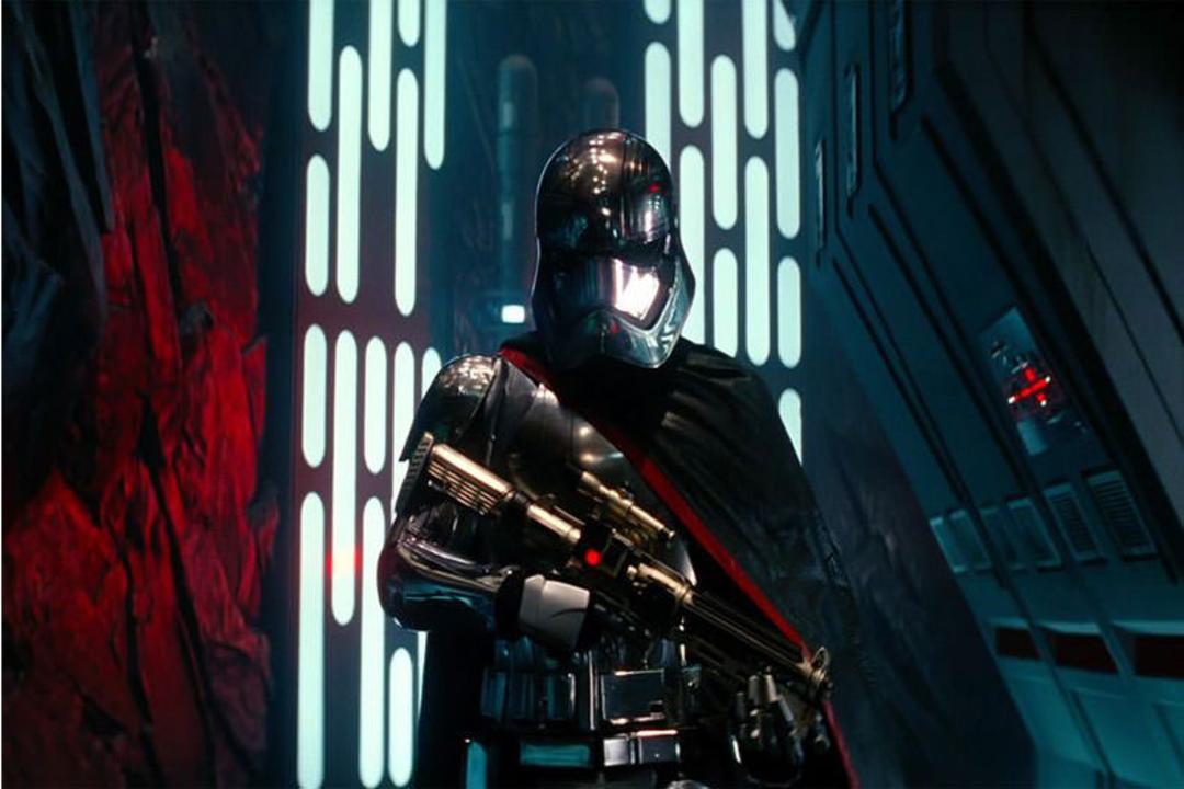 2015-07-star-wars-the-force-awakens
