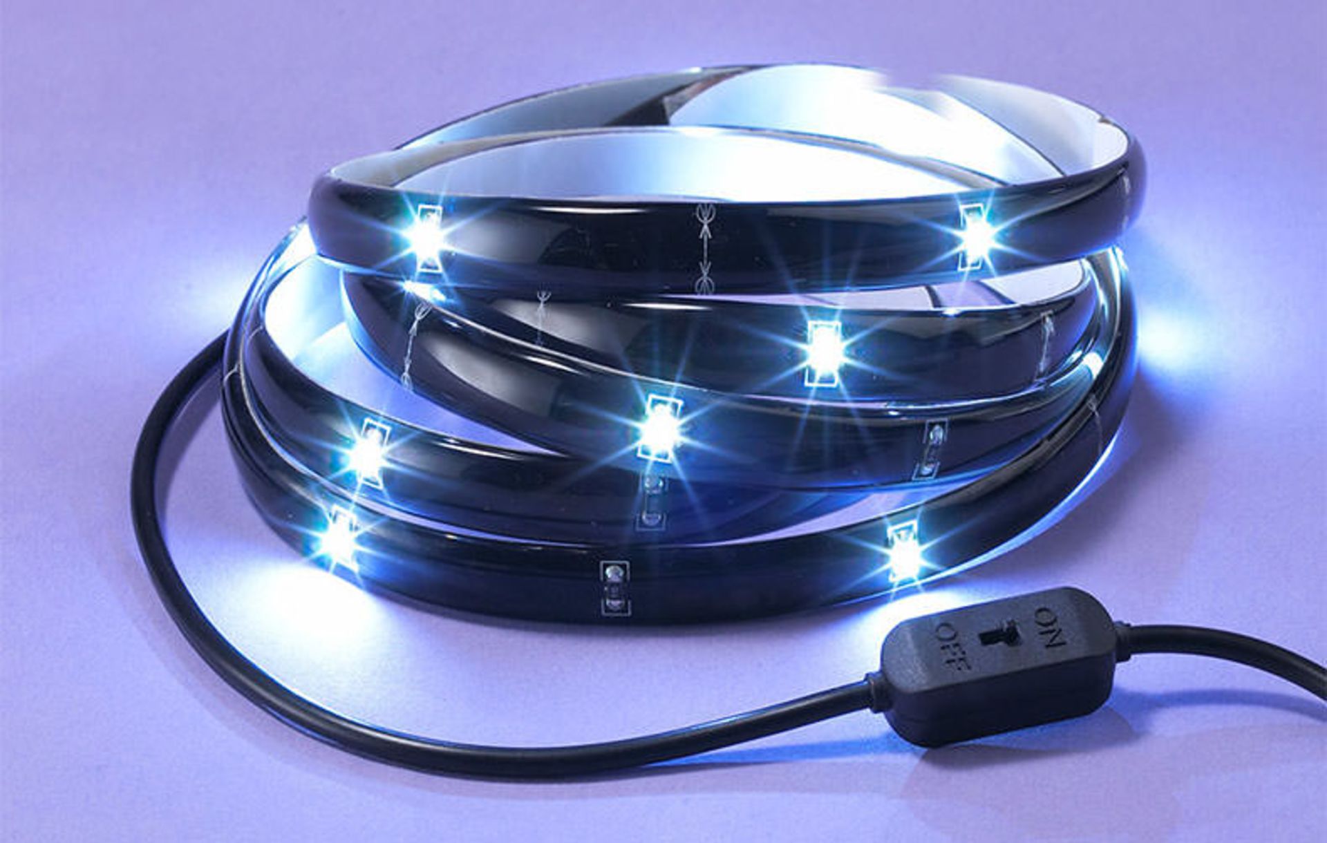 2015-08-antec-biaslighting-1000-1