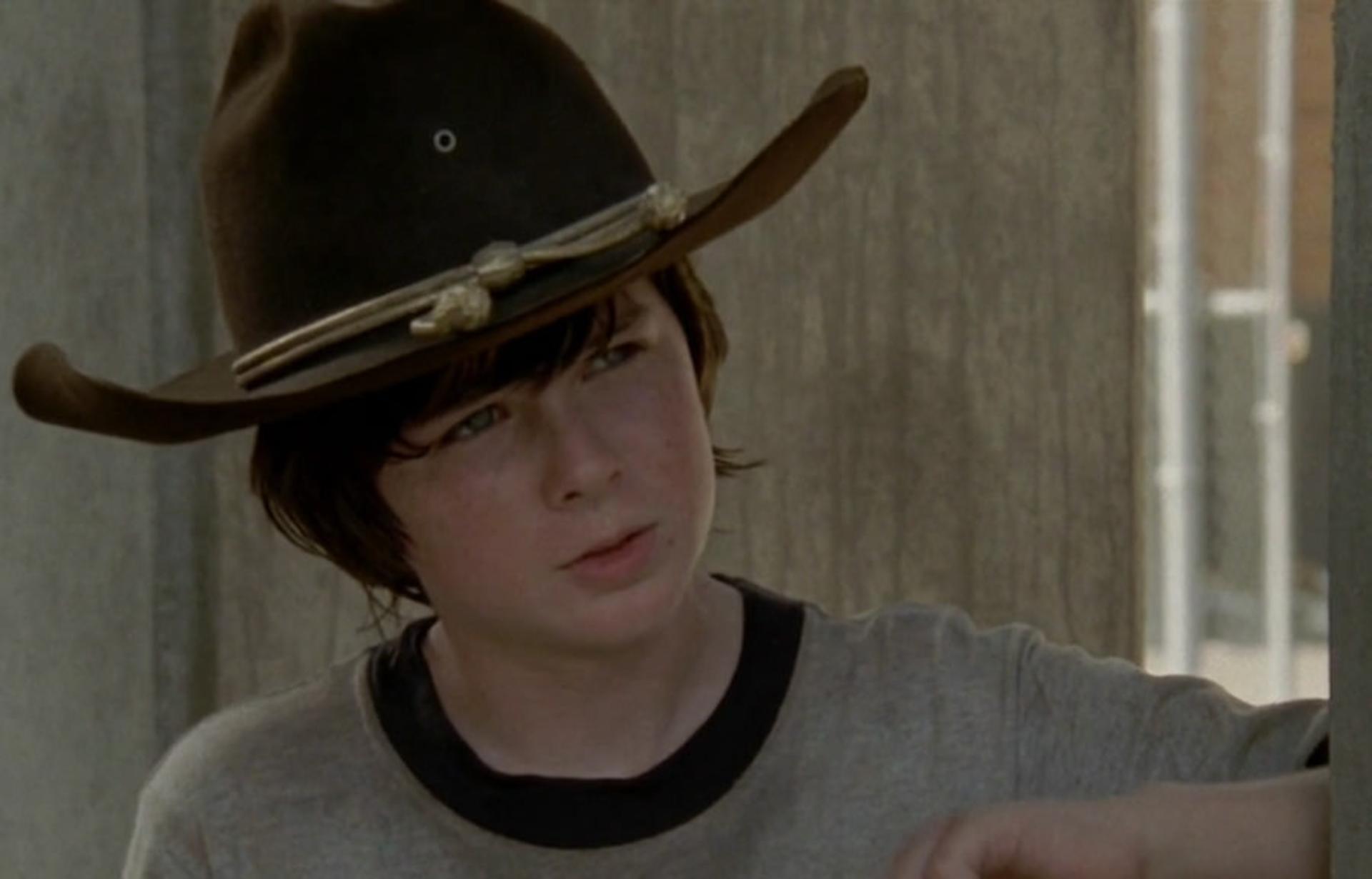 2015-08-carl-grimes-the-walking-dead