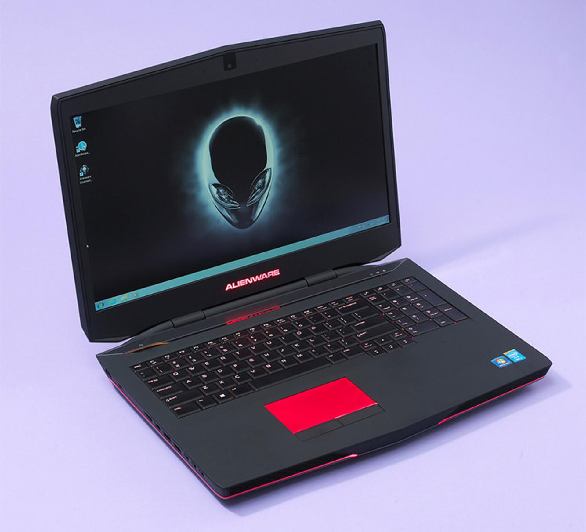 2015-08-dell-alienware-10-1