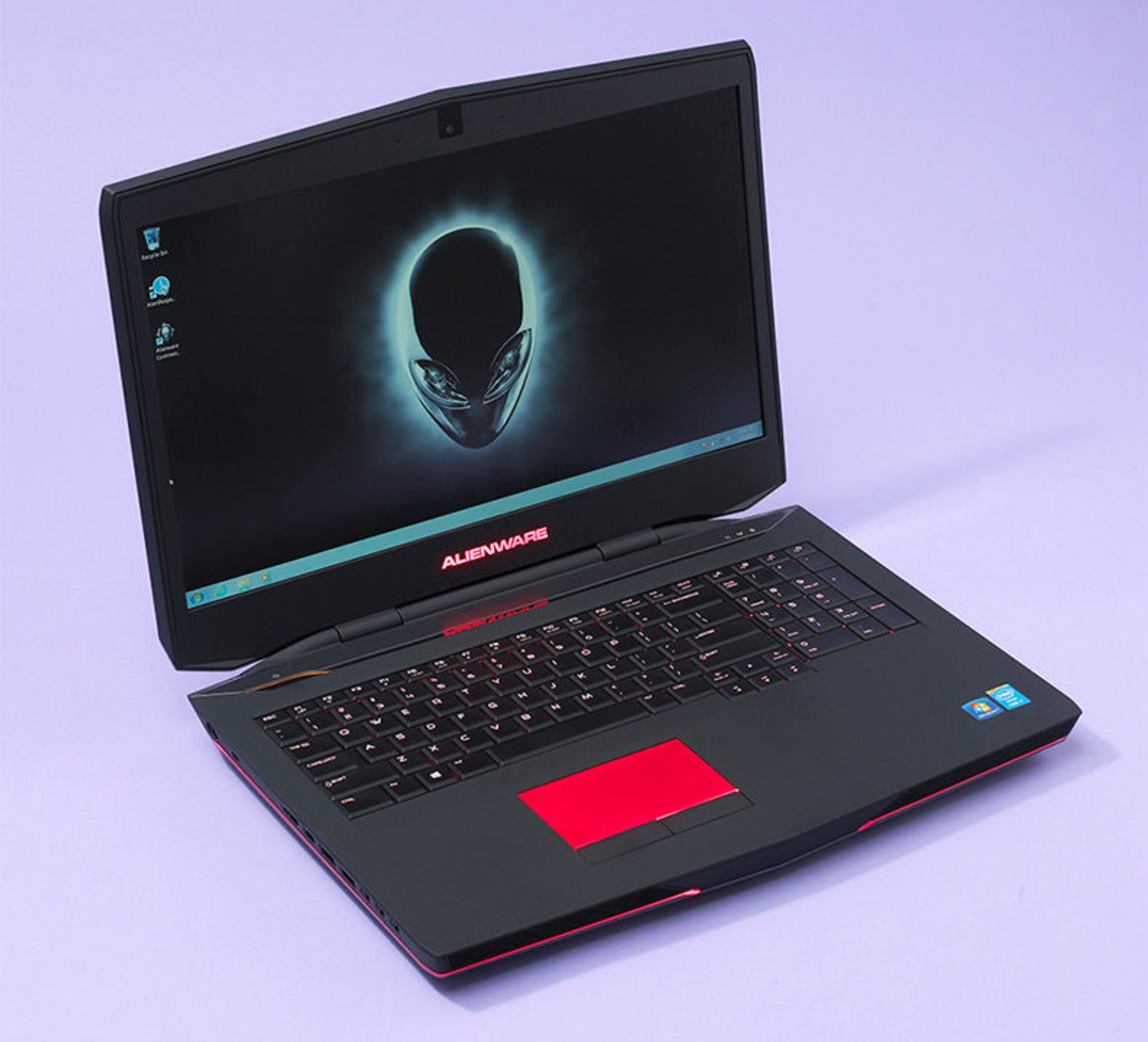 2015-08-dell-alienware-10-1