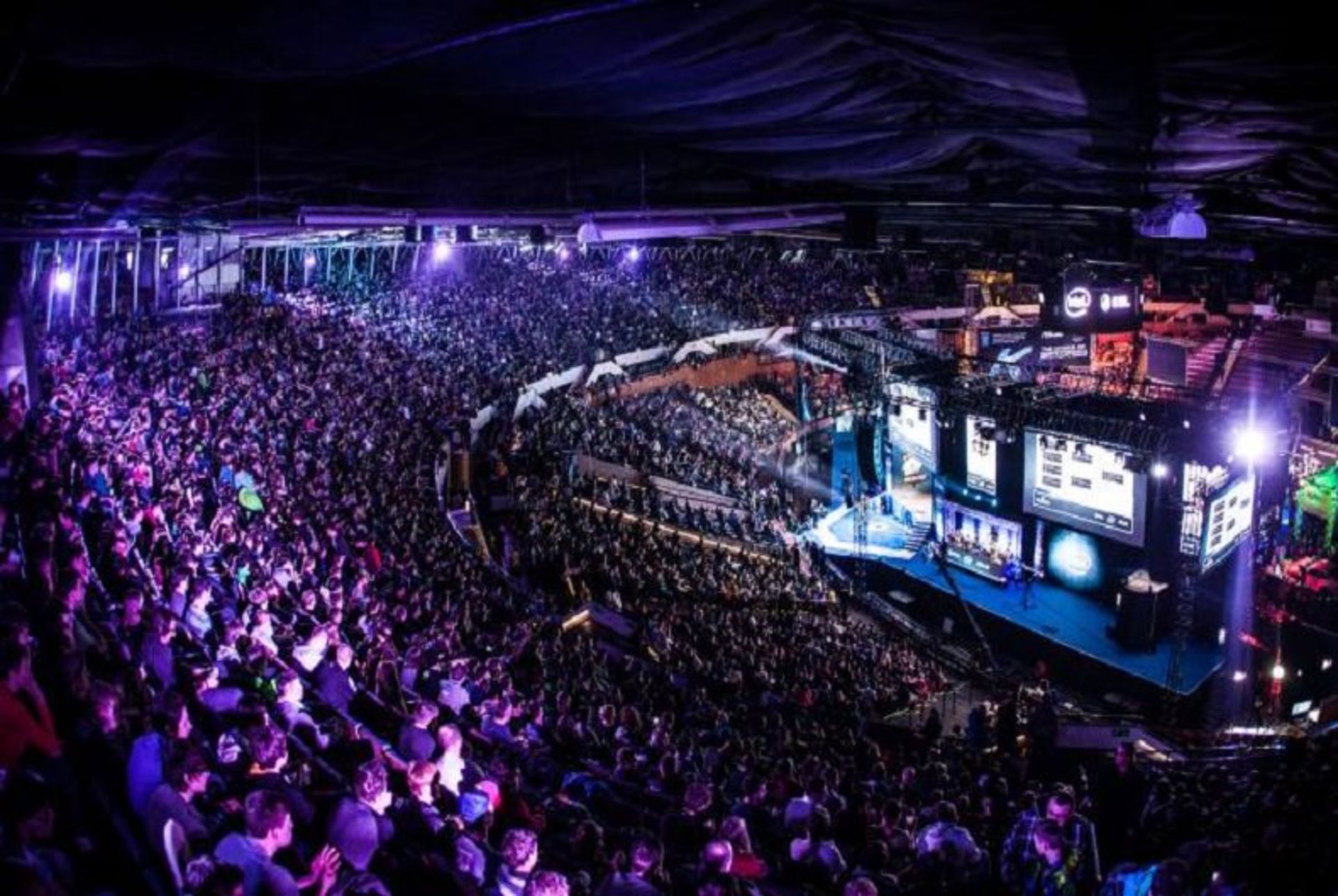 2015-08-esl-katowice