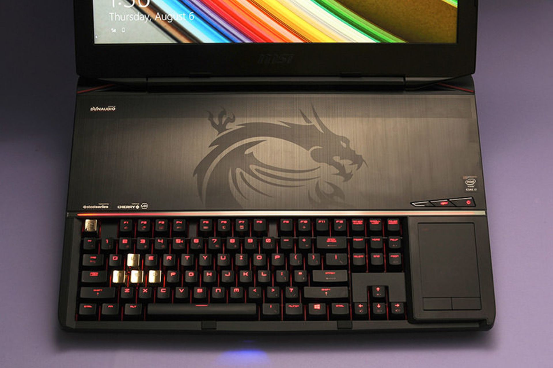 2015-08-msi-gt80-titan-16-1200-1