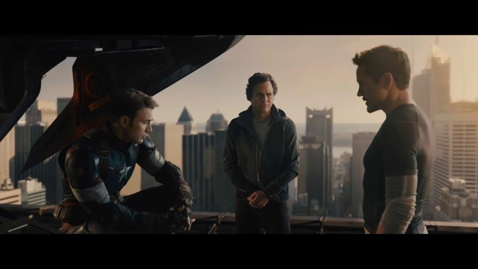 2015-09-avengers-age-of-ultron-trailer-27