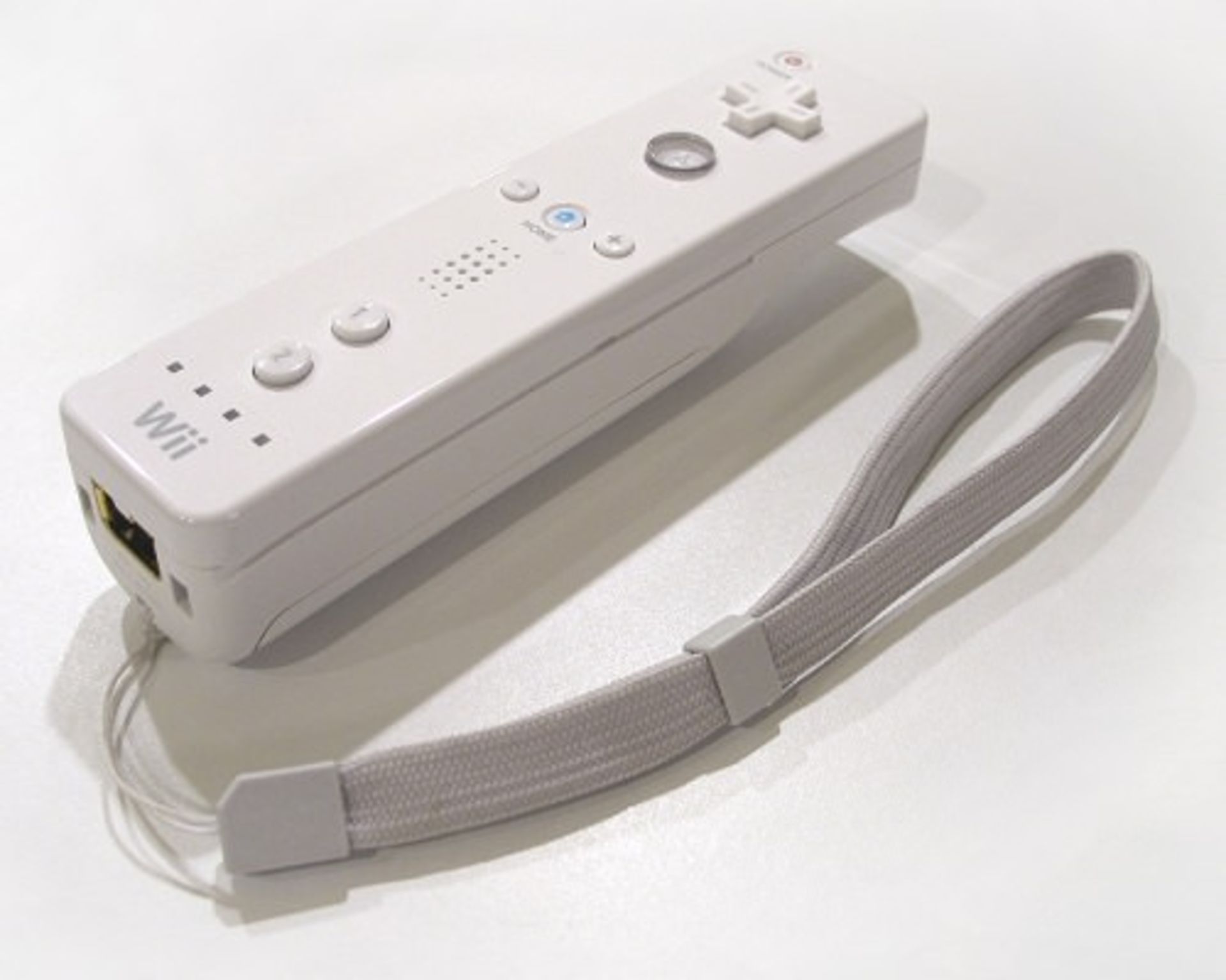 2015-09-wii-remote