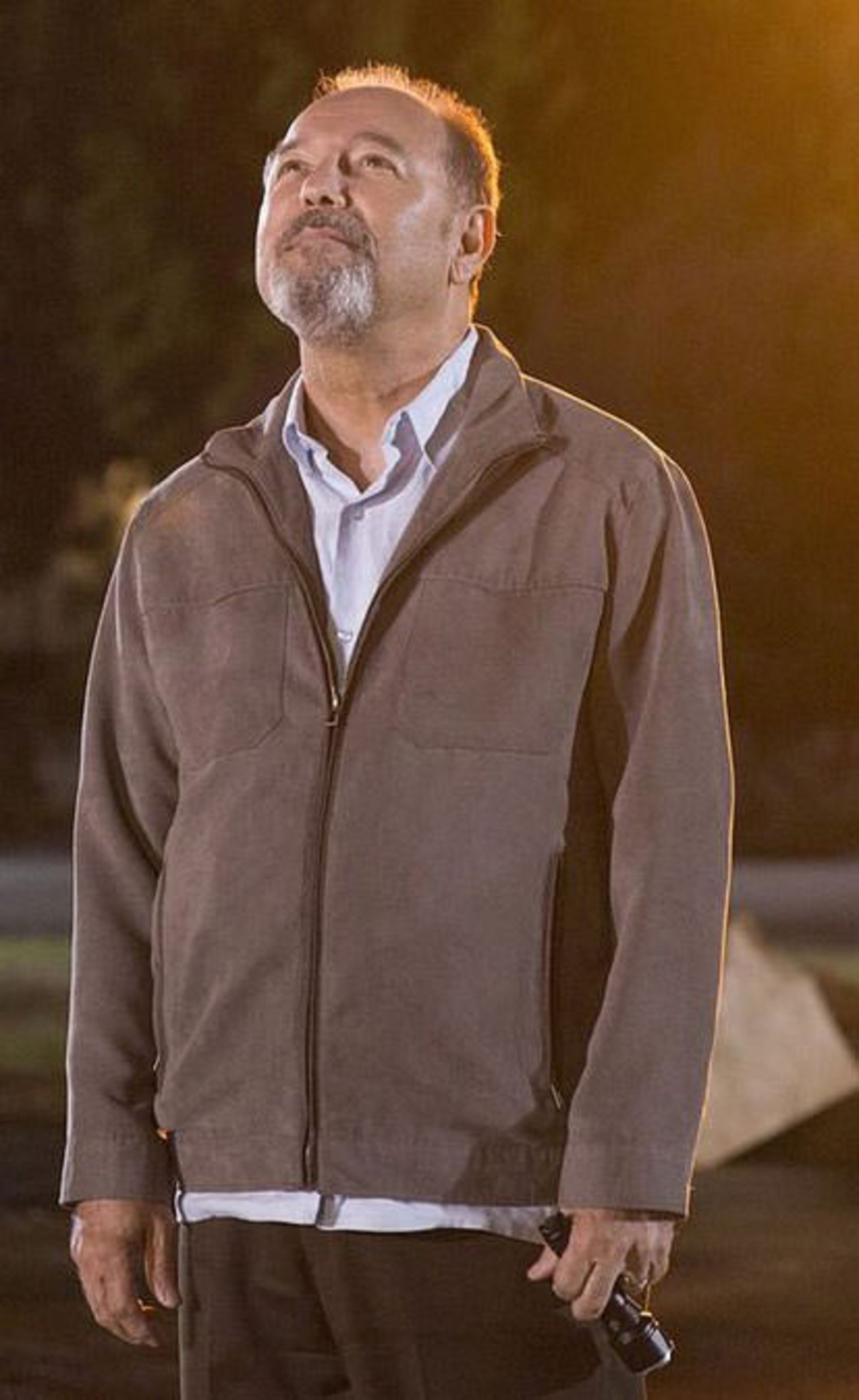 2015-10-ftwd_106_jm_0619_0928_article_story_large