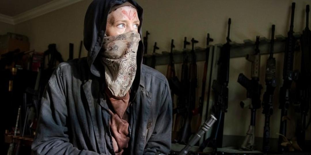 2015-10-melissa-mcbride-in-the-walking-dead-season-6-episode-2
