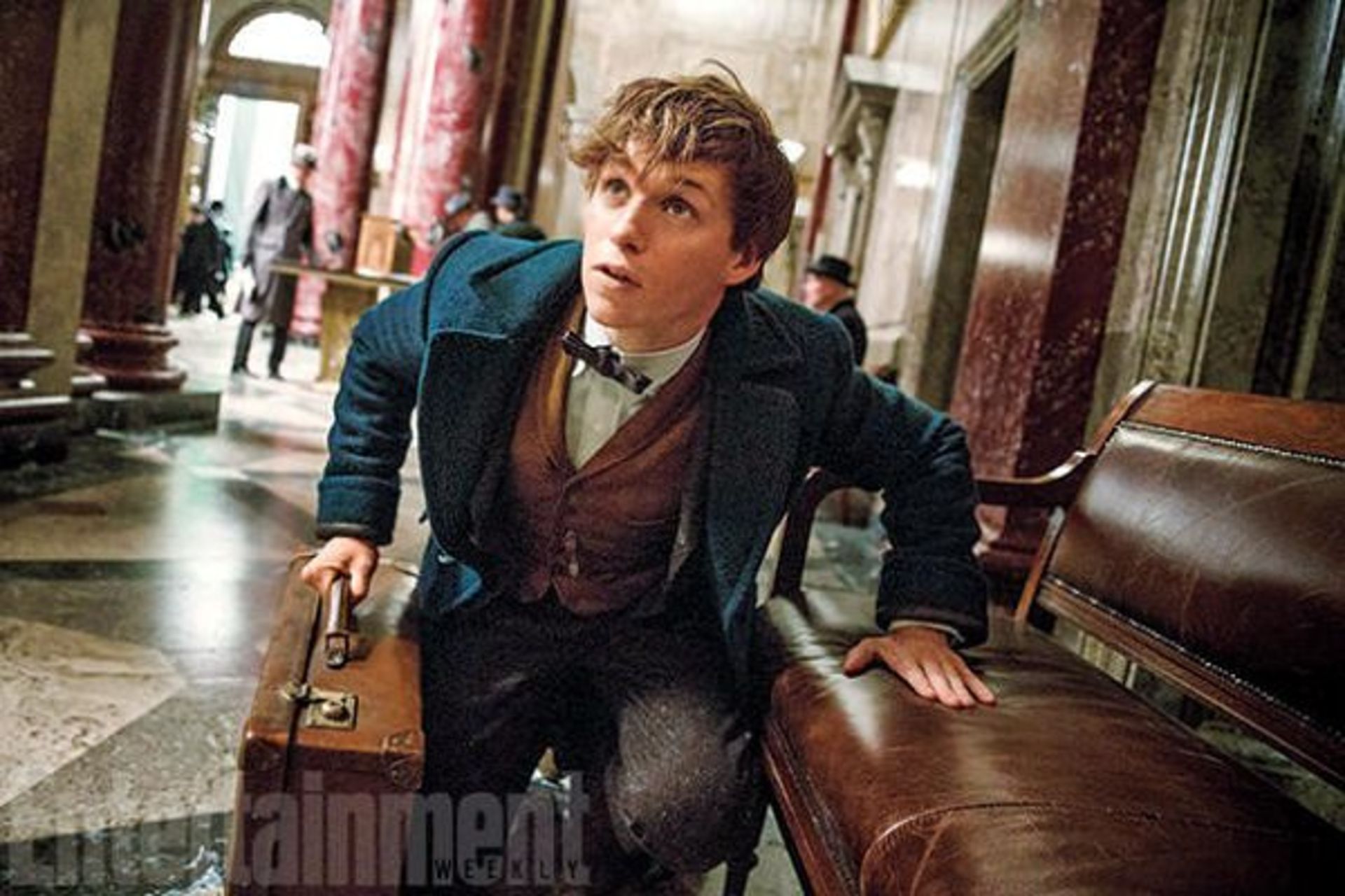 2015-11-2960479-fantastic-beasts-01