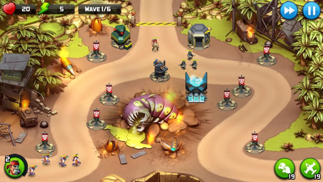 2015-11-alien-creeps-td-iphone-review2