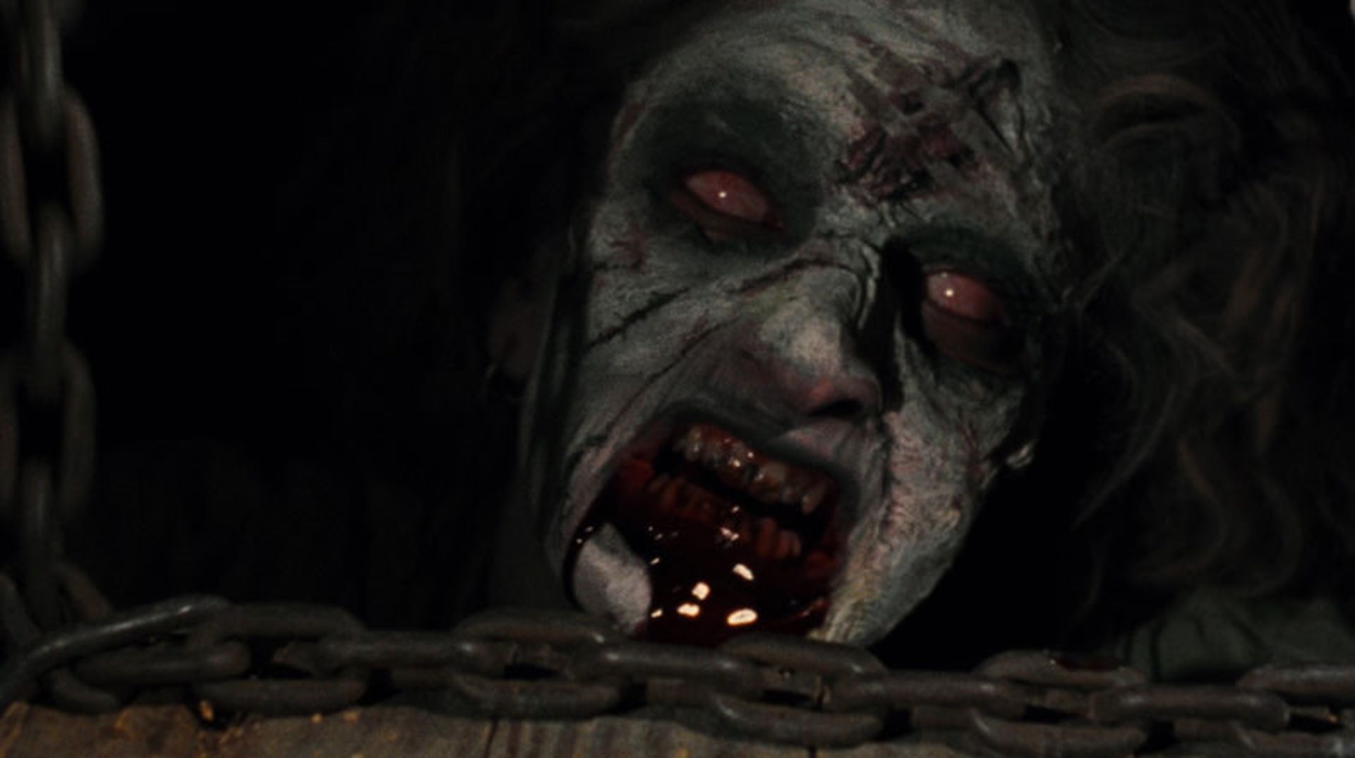 2015-11-evil-dead-2