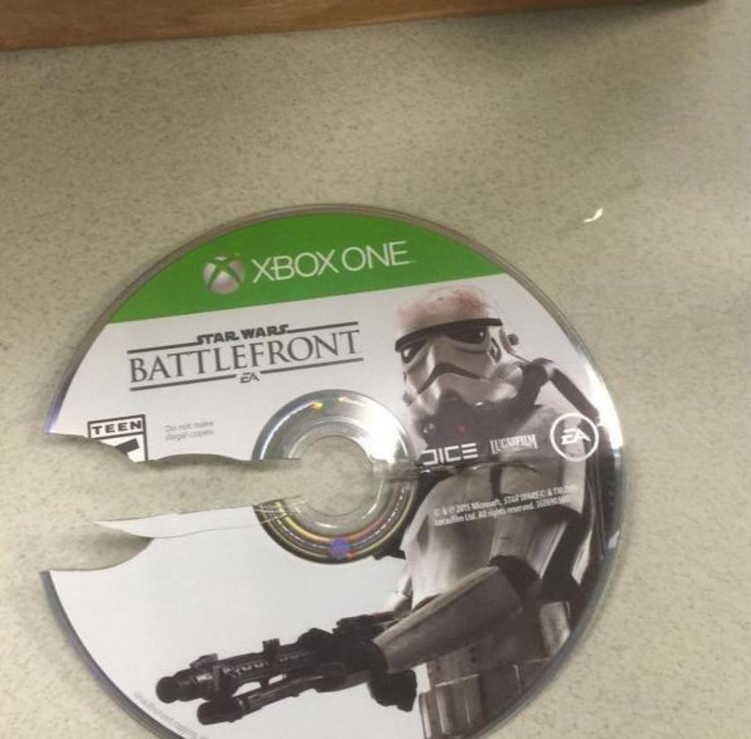 2015-11-star-wars-battlefornt-breaking-benjamin