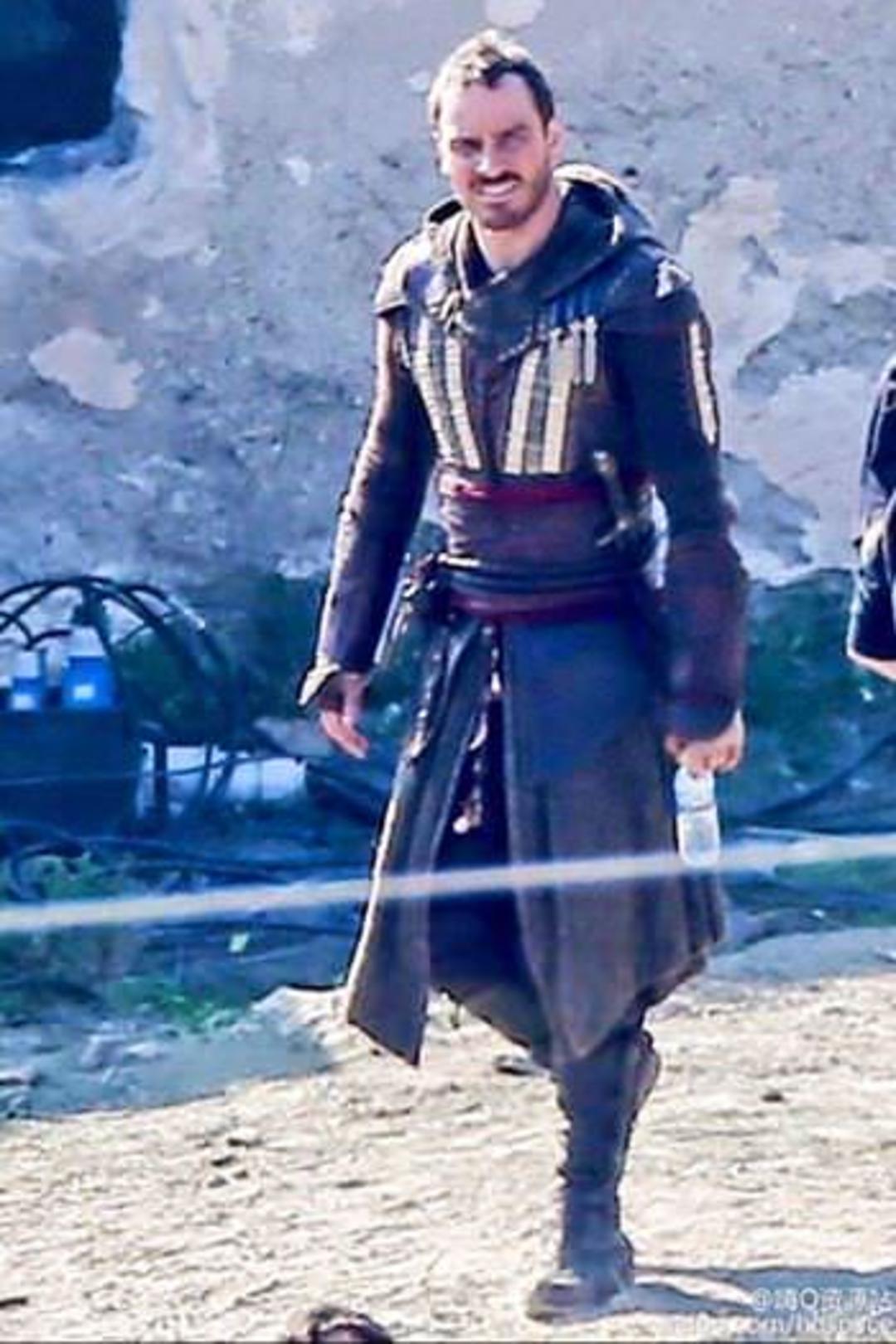 2015-12-assassins-creed-movie