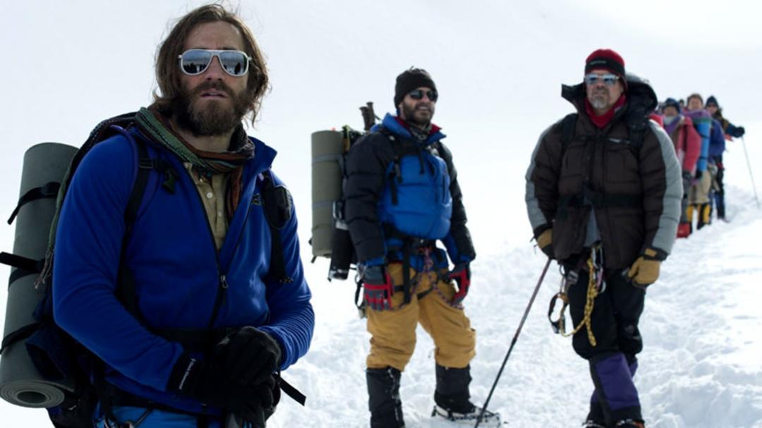 2015-12-everest-2015-movie-wallpapers-hd-1366x768-desktop-01
