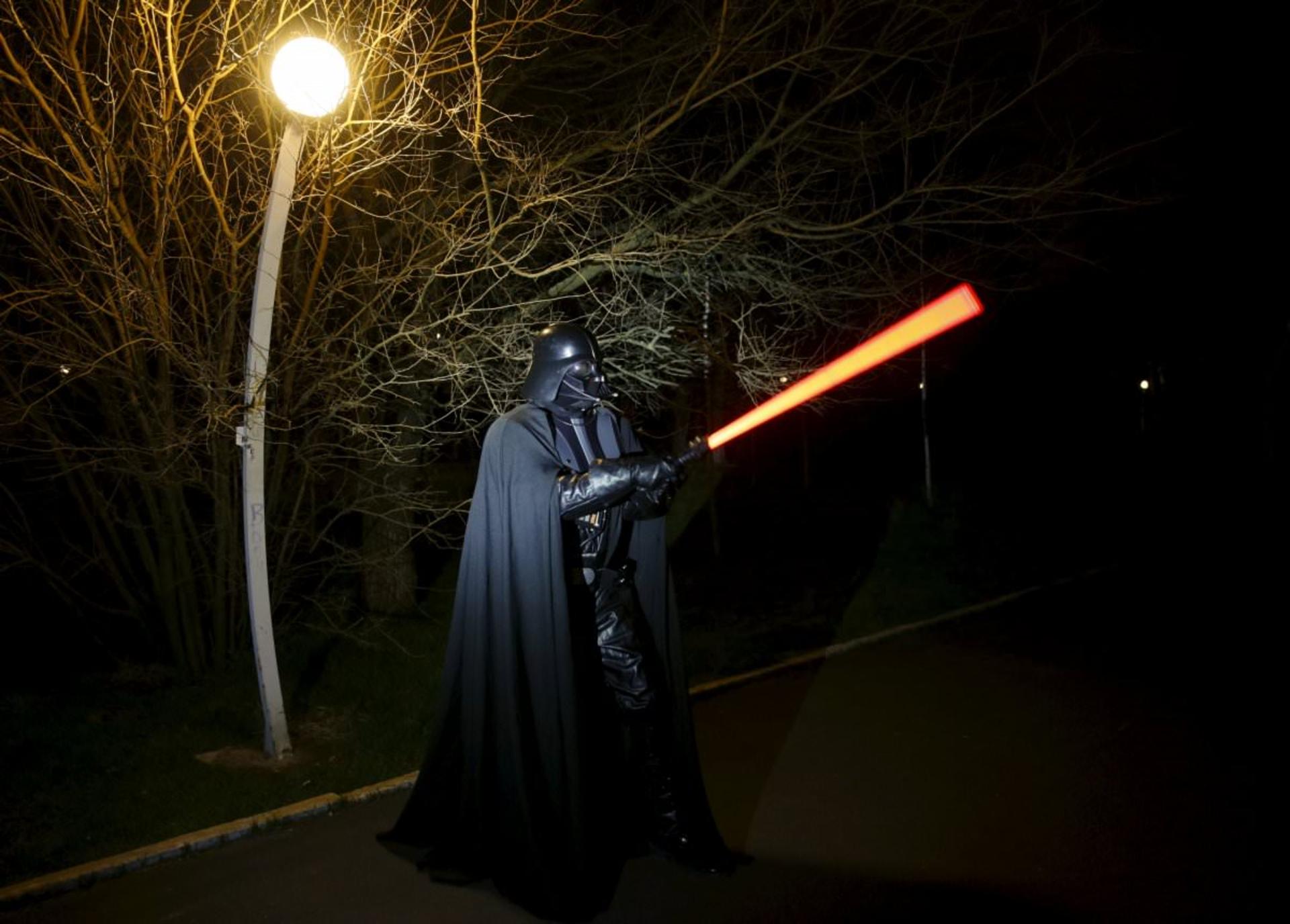 2015-12-meet-darth-mykolaiovych-vader