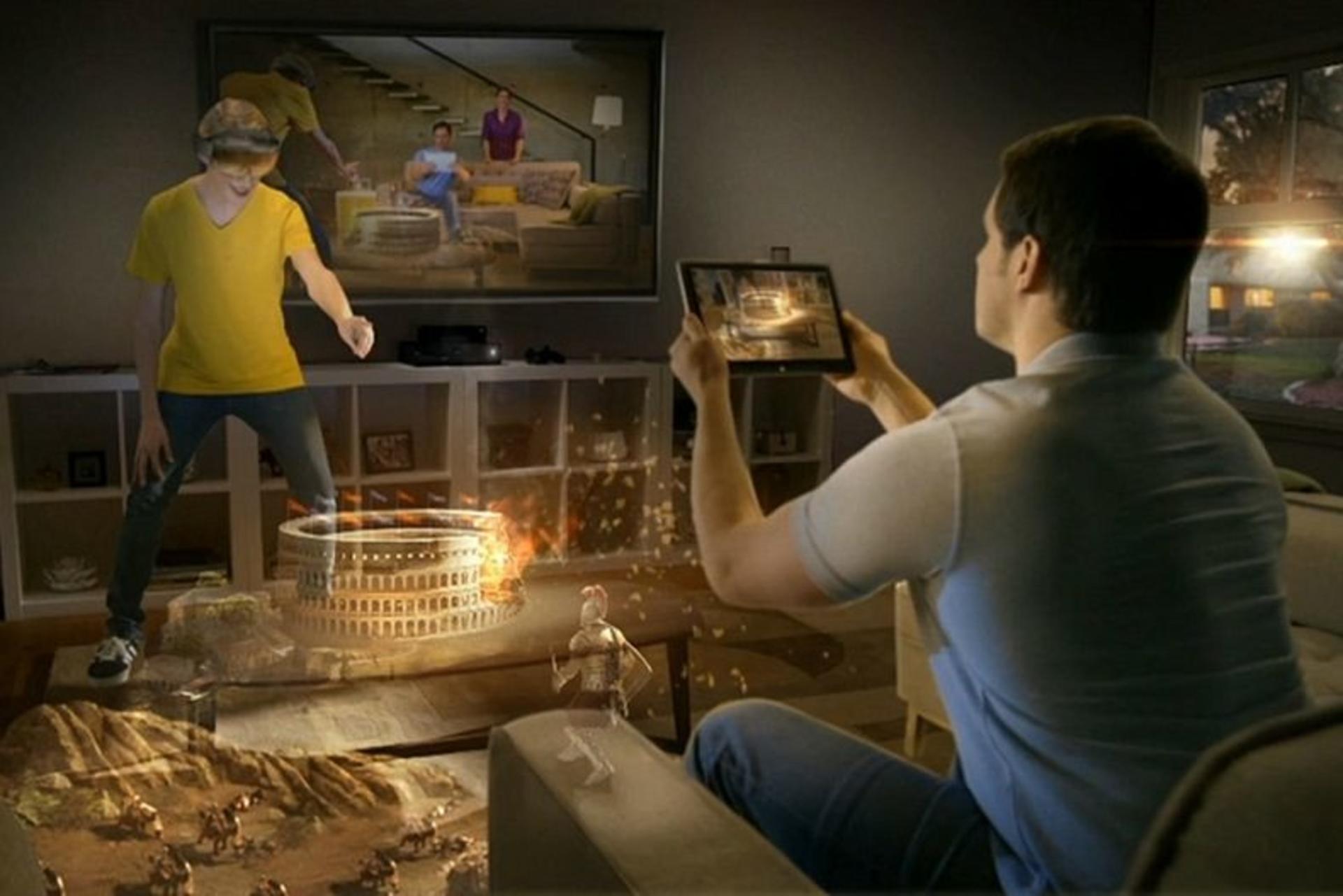 2015-12-microsoft-hololens