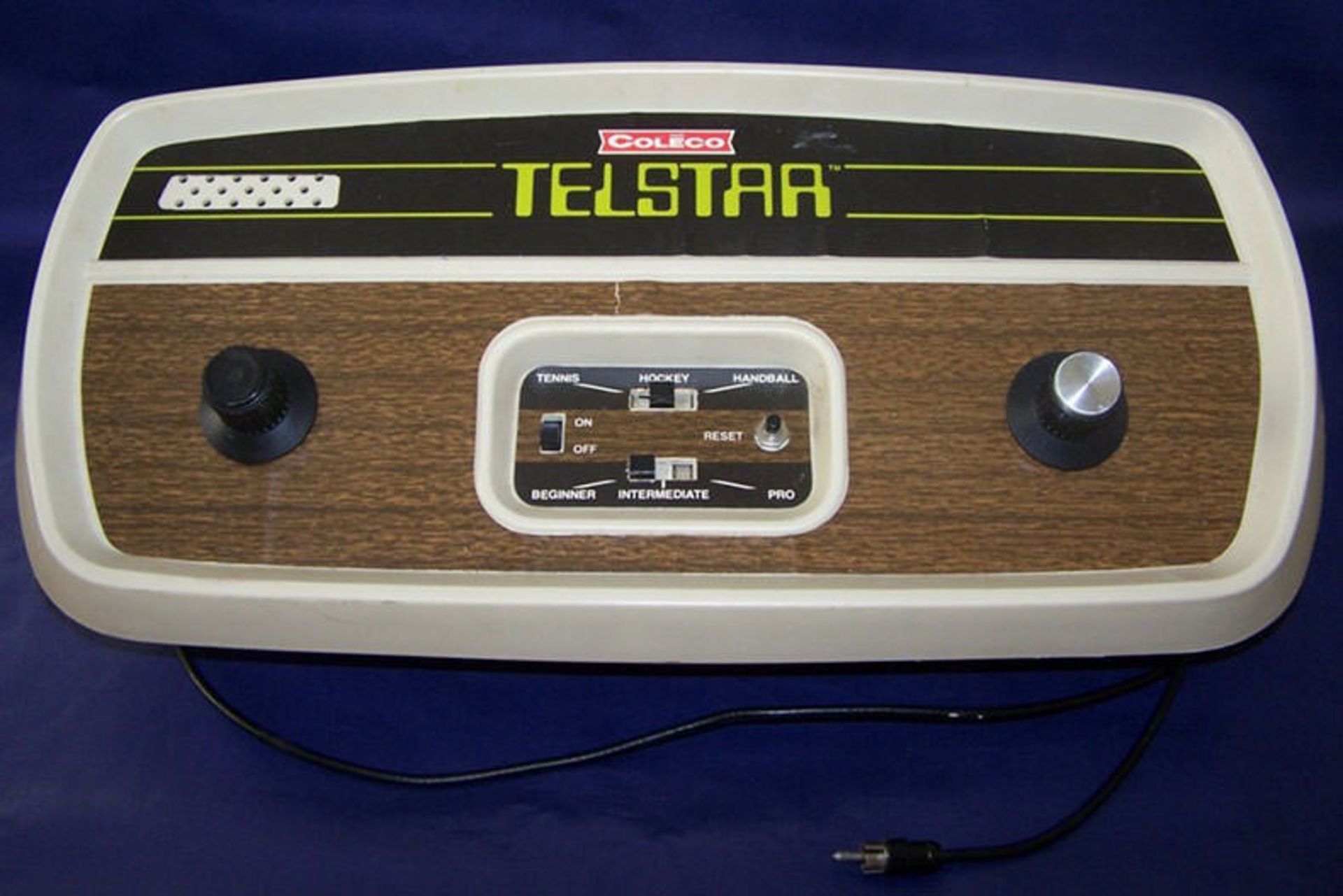 2015-12-telstar