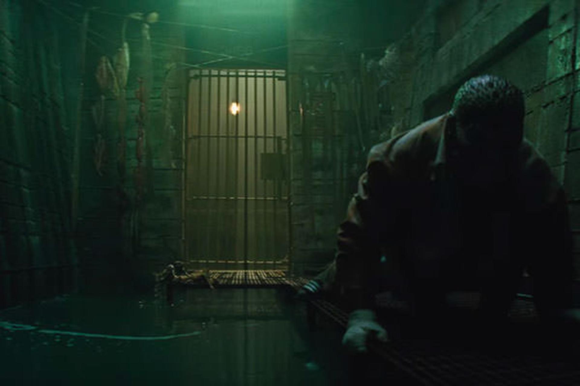 2016-01-suicide-squad-killer-croc-cell