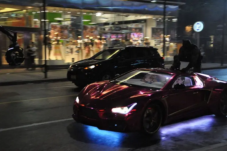 2016-01-suicide_squad_filming_in_toronto_11