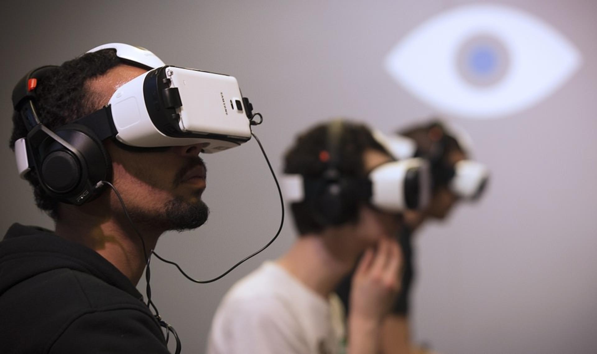 2016-01-virtual-reality