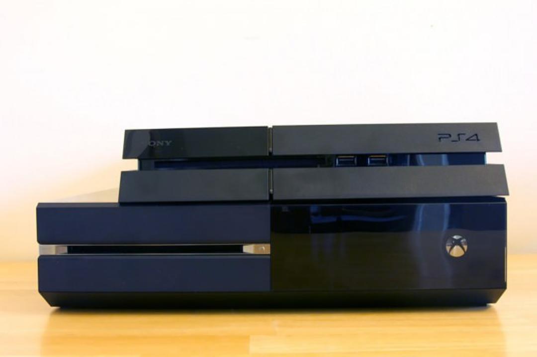 2016-01-xbox-ps4