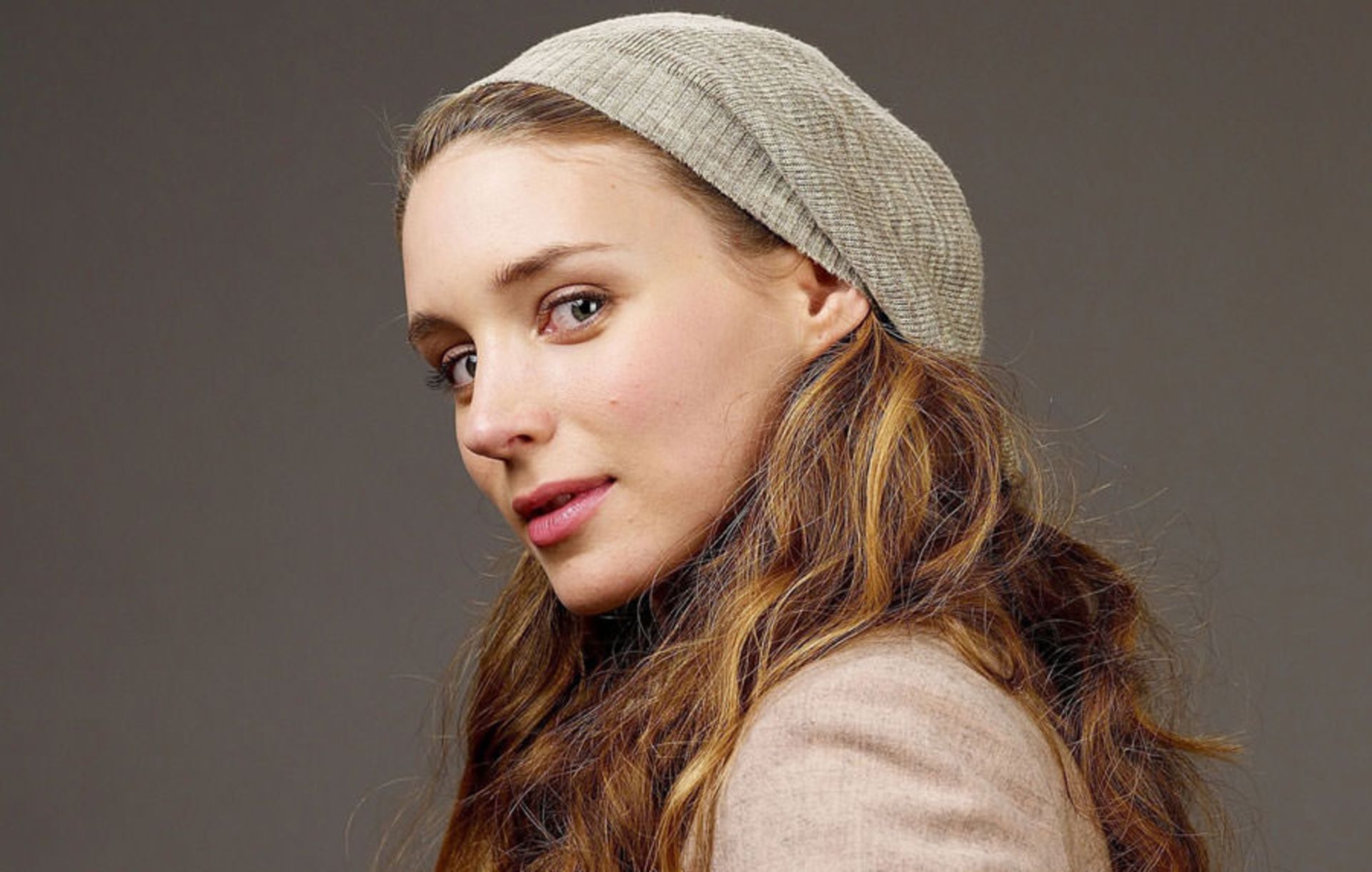 2016-02-6776351-beautiful-rooney-mara