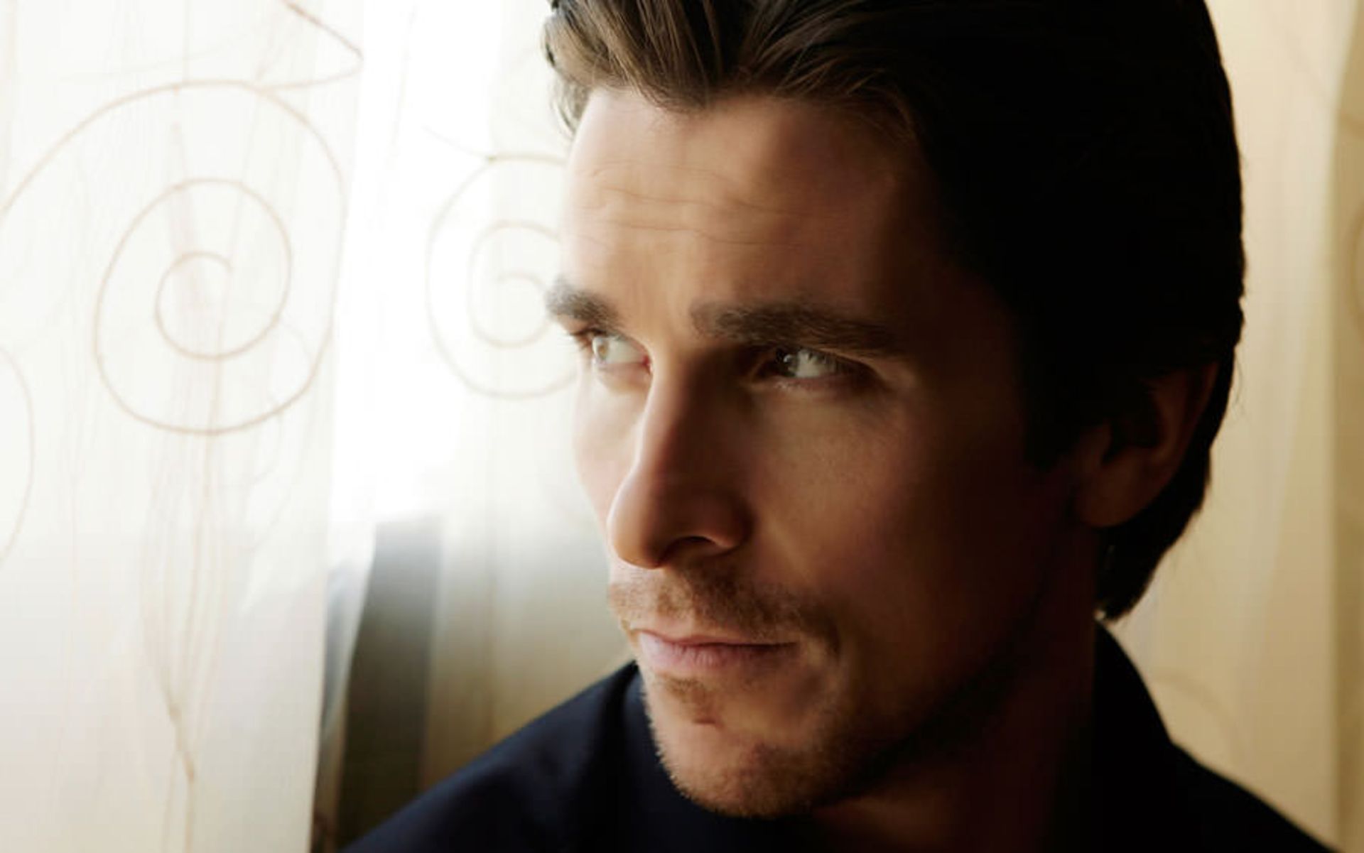 2016-02-christian-bale-wallpaper