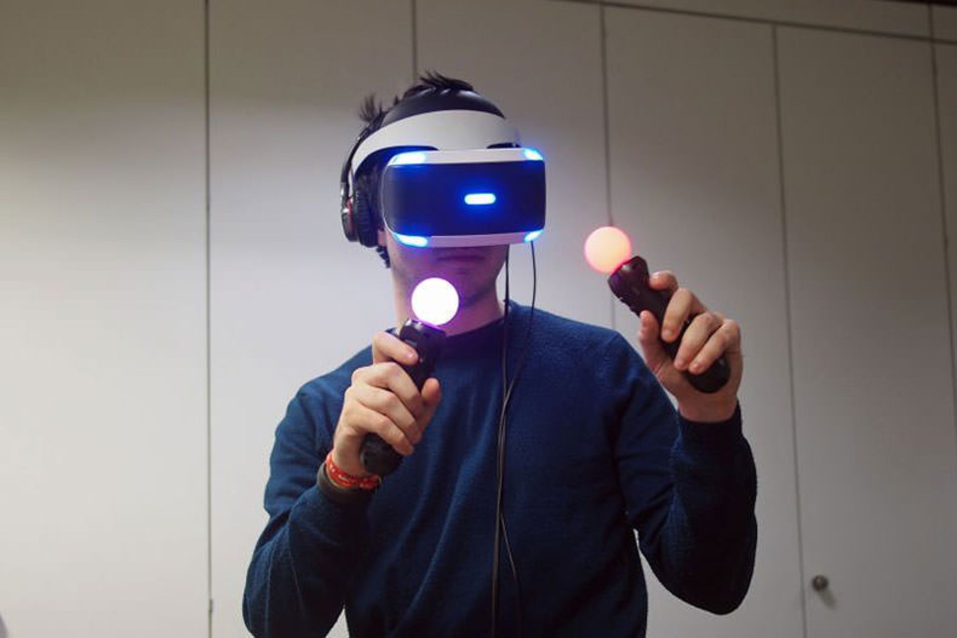 2016-02-playstation-vr