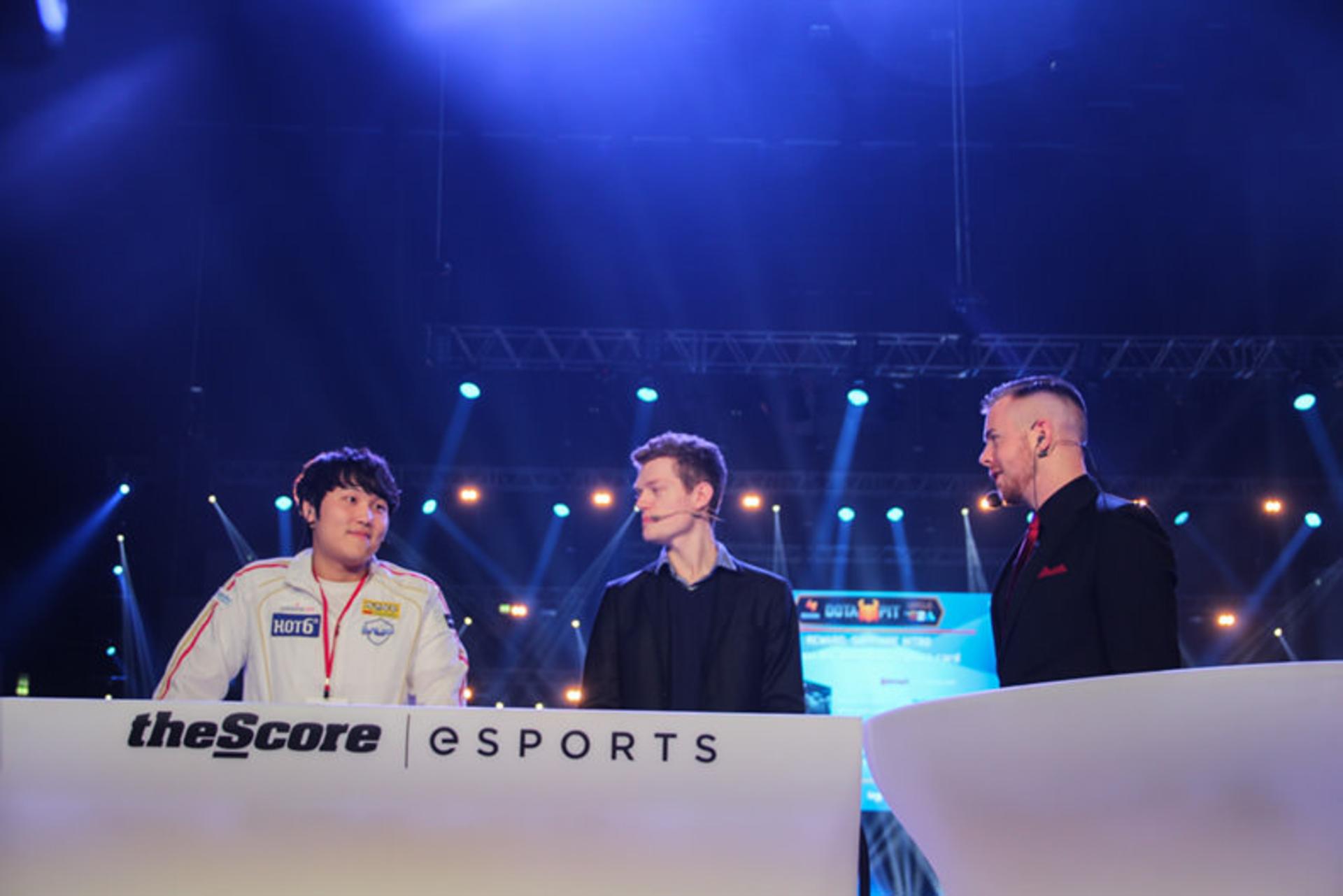 2016-03-dota-2-pit-tournament-picture-zoomg-10