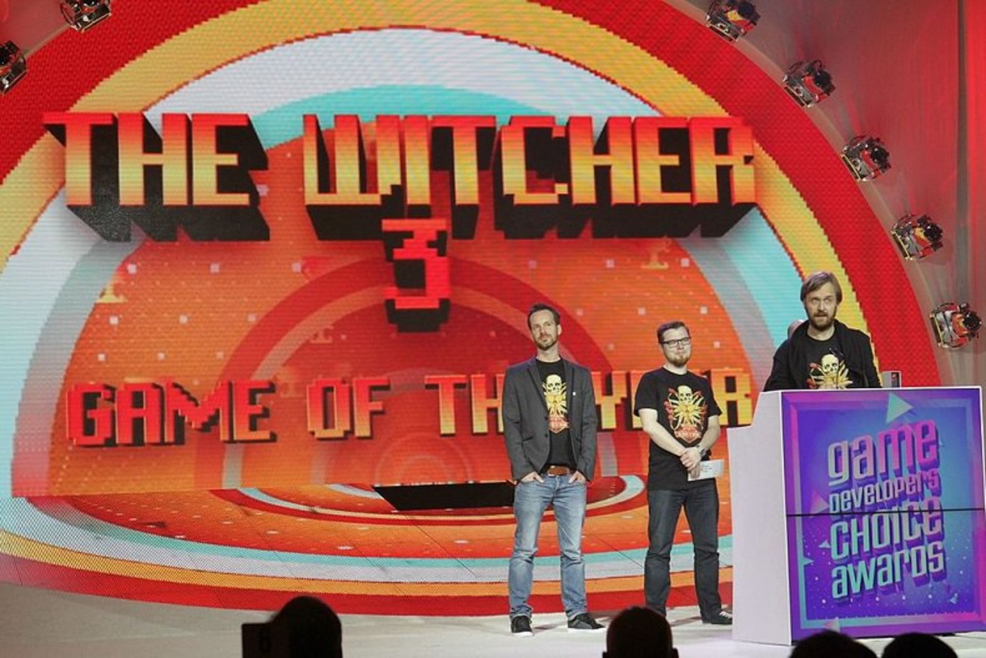 سازندگان بازی The Witcher 3: Wild Hunt در هنگام دریافت بهترین بازی سال