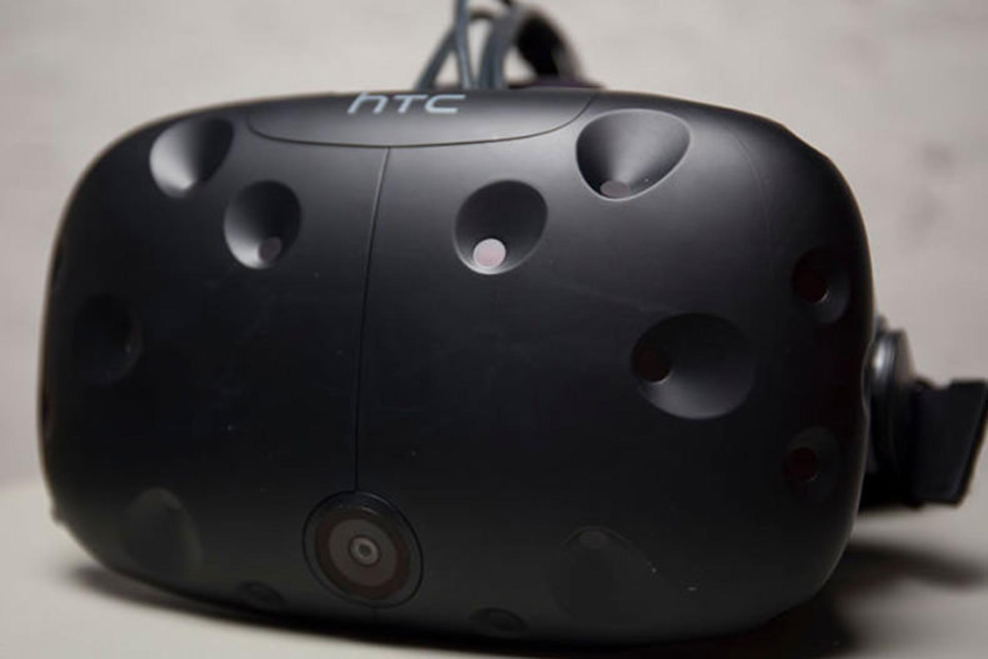 بررسی هدست HTC VIve
