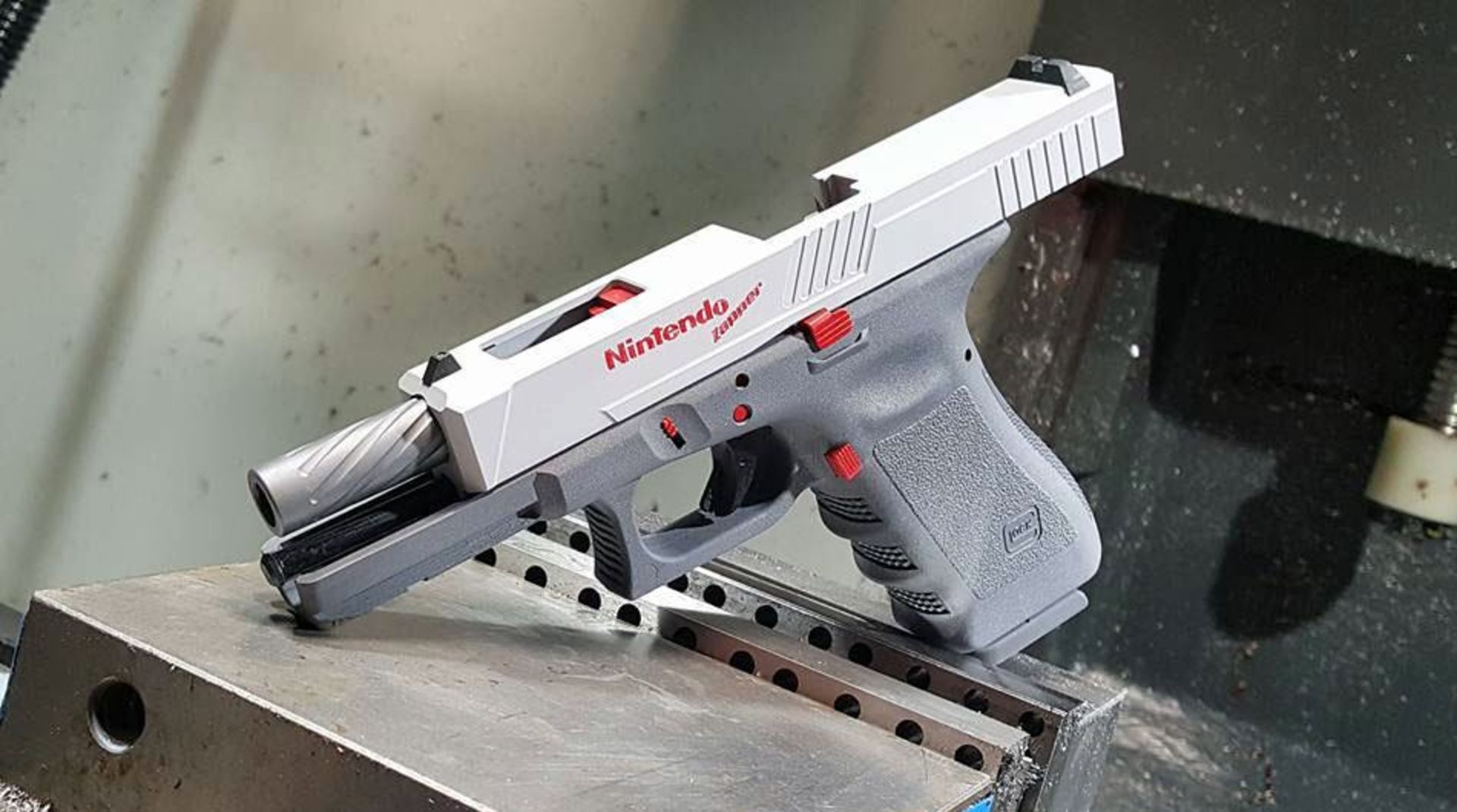 نمونه واقعی ساخته شده از Nes Zapper